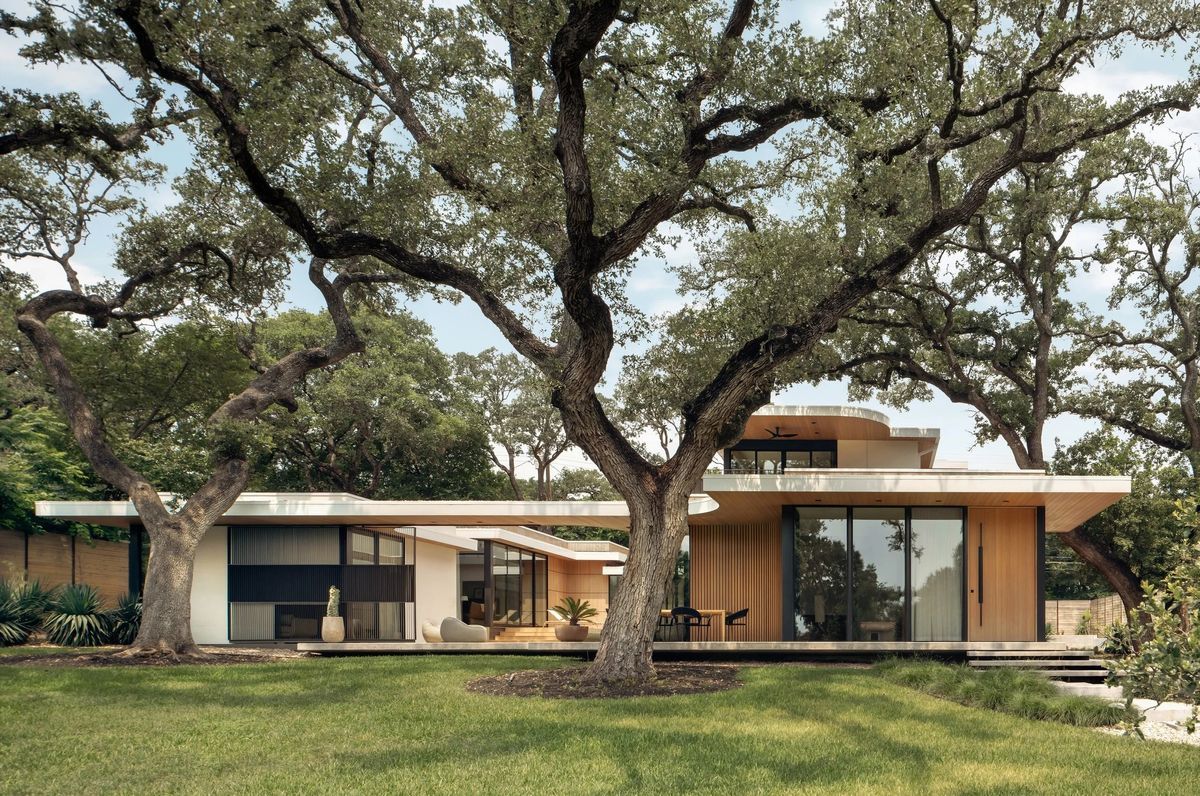 Heritage Oaks