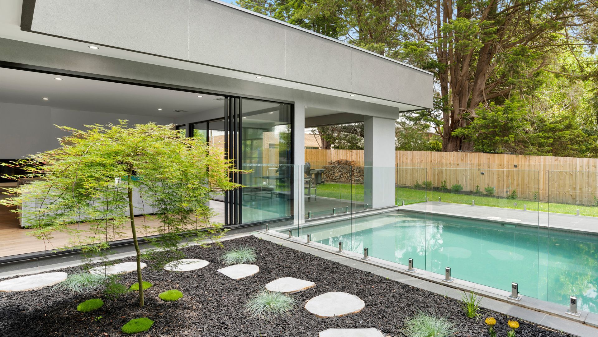 New Build Warranwood banner