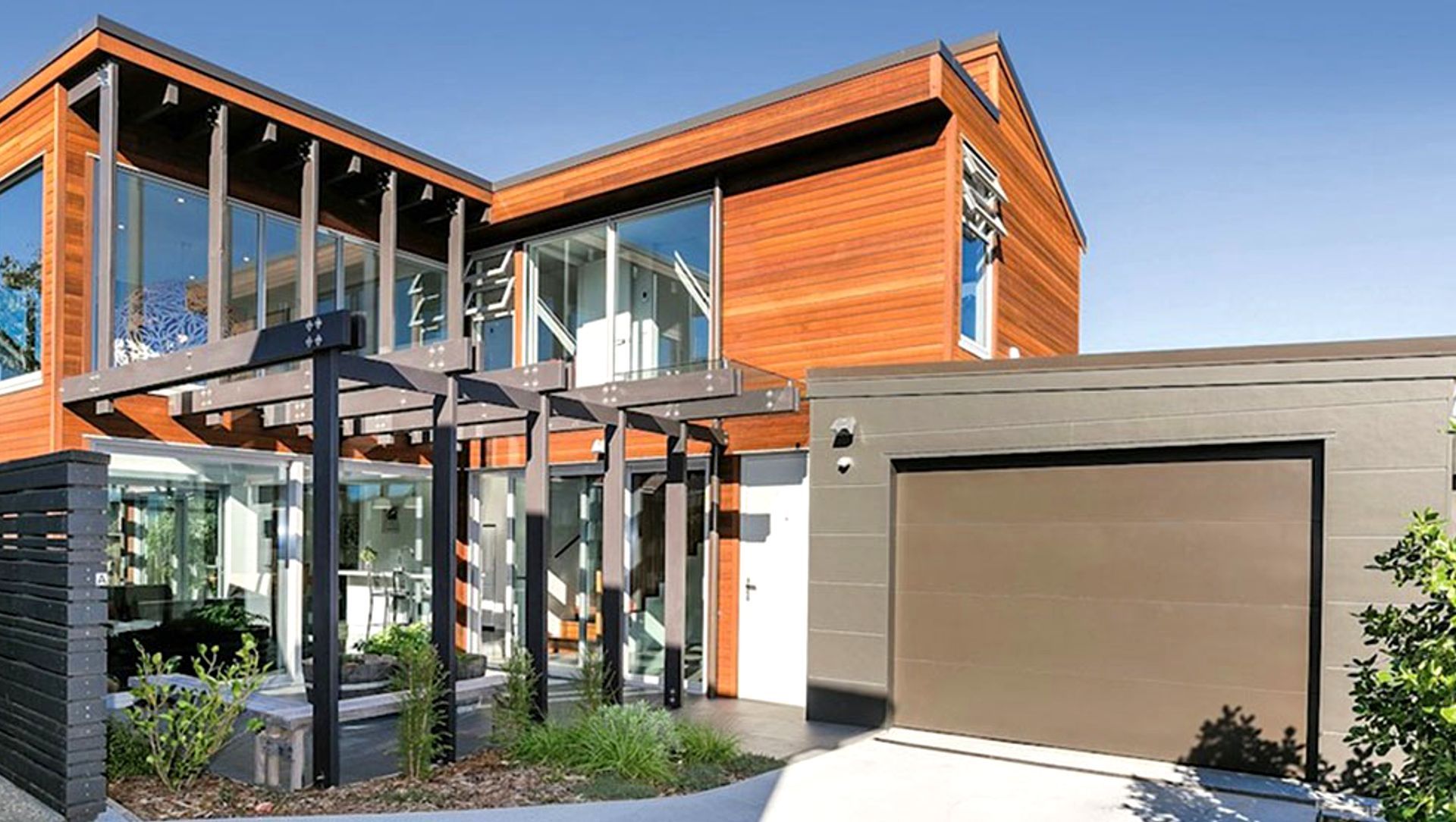 Inviting Nature banner