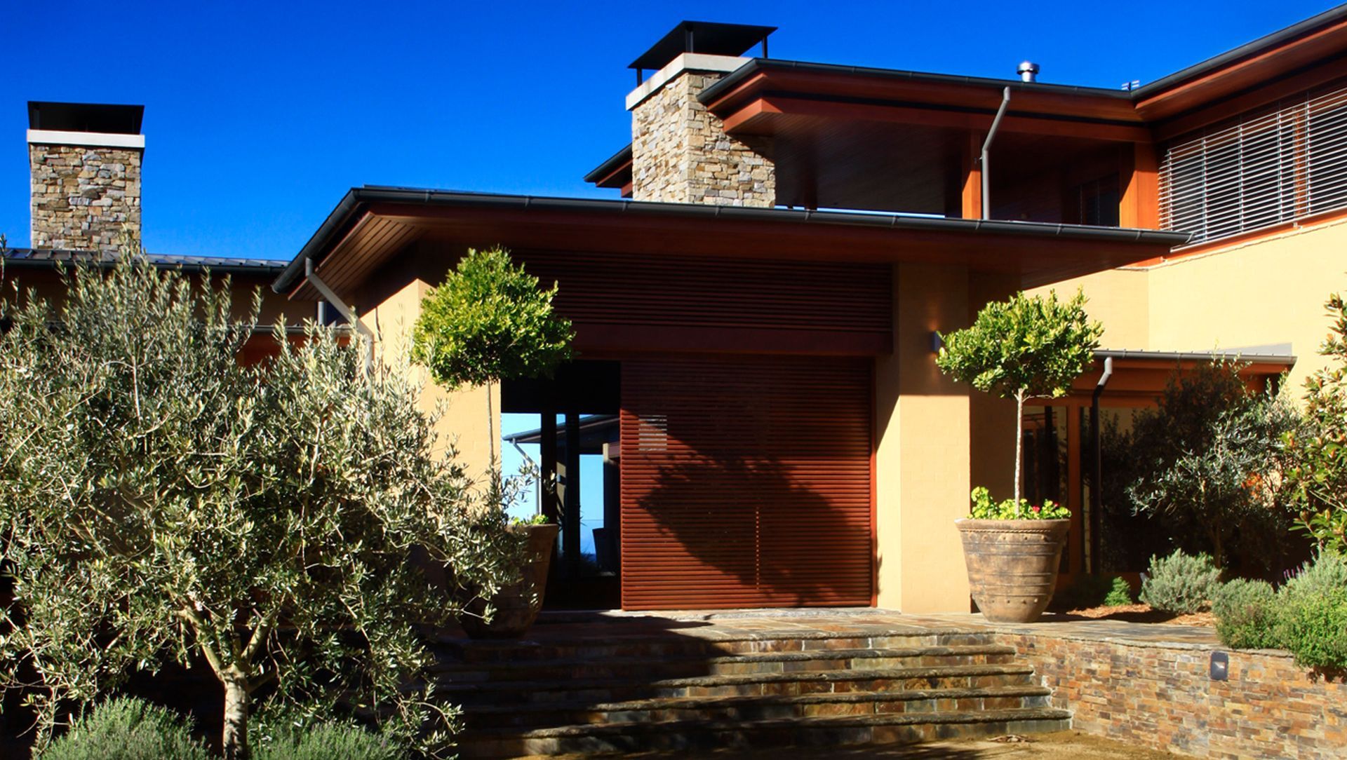 Country Estate banner