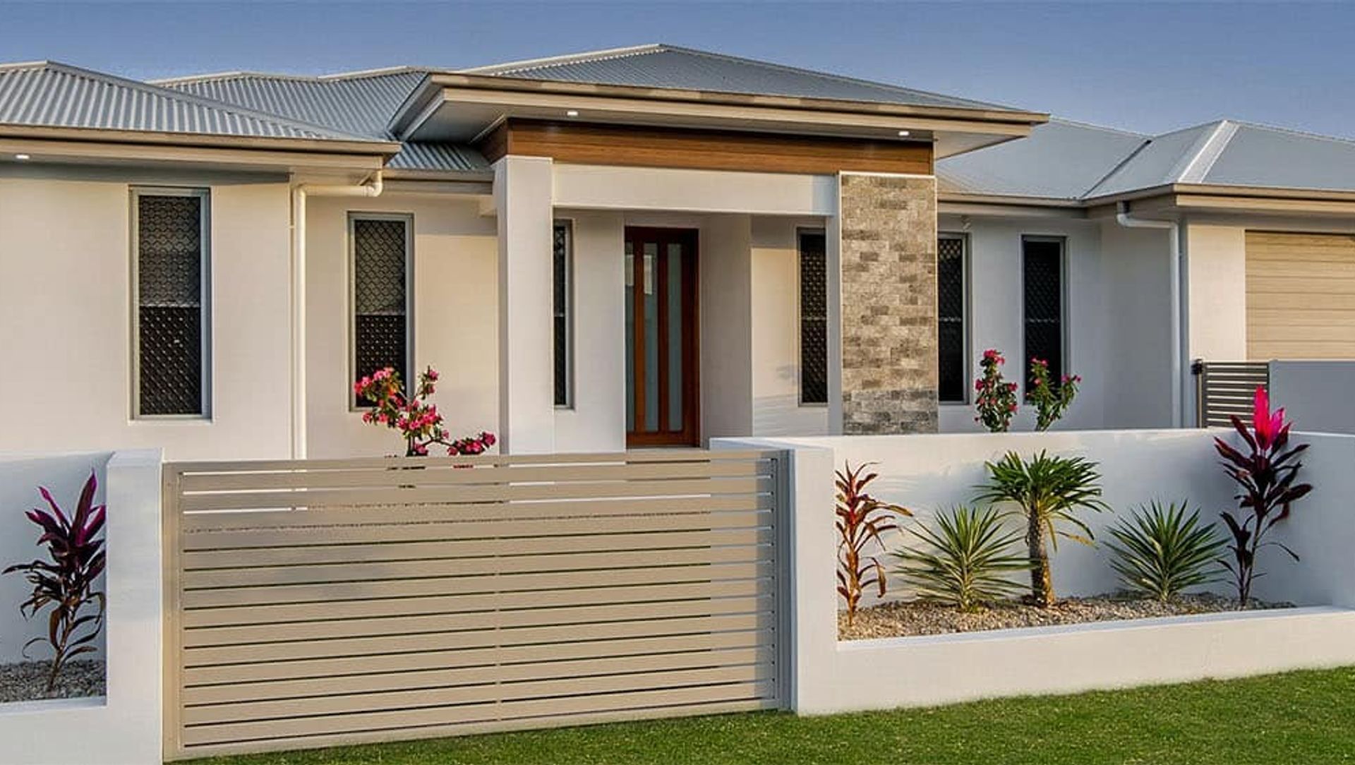 Colorbond Sectional Garage Door - Queensland banner