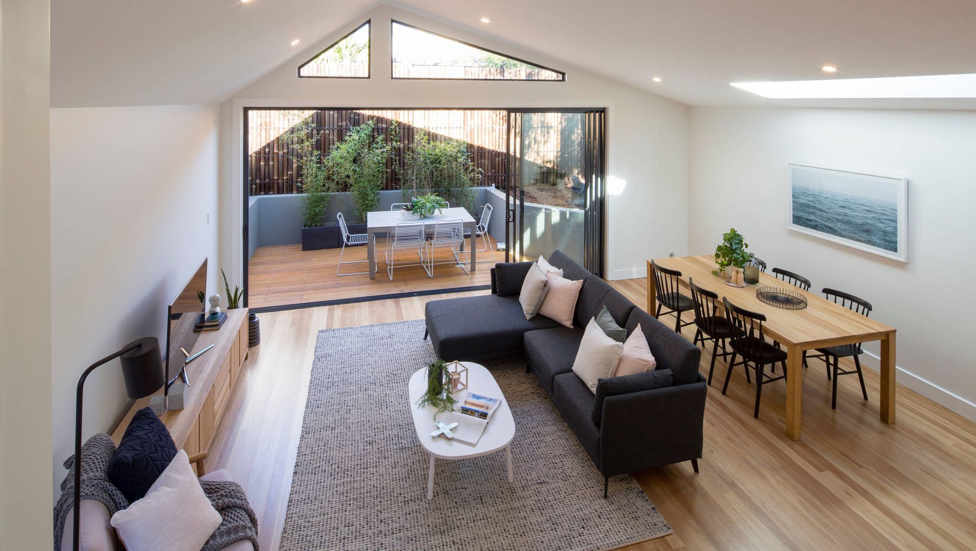 The Kalgoorlie Contemporary / Leichhardt banner