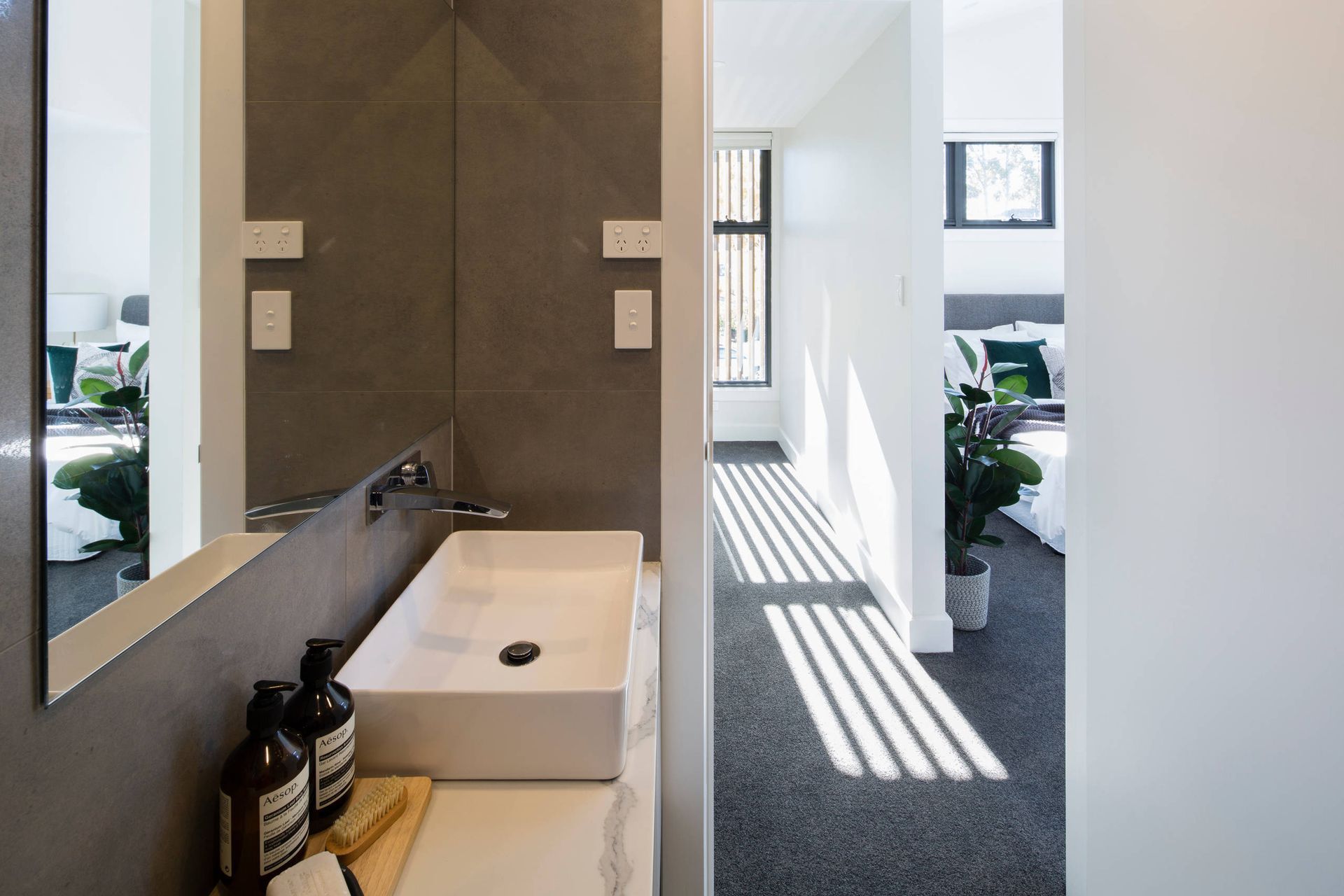 The Kalgoorlie Contemporary / Leichhardt