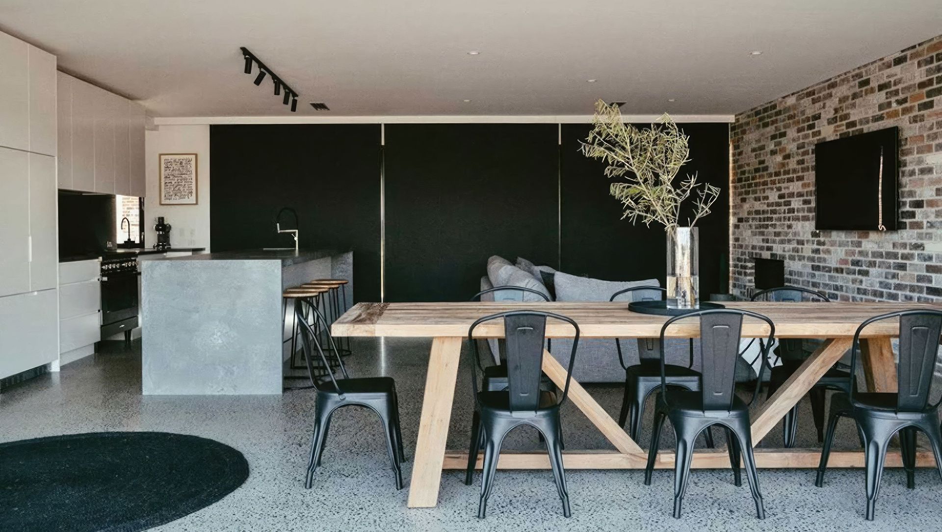 Photography Credit: the brickies wife