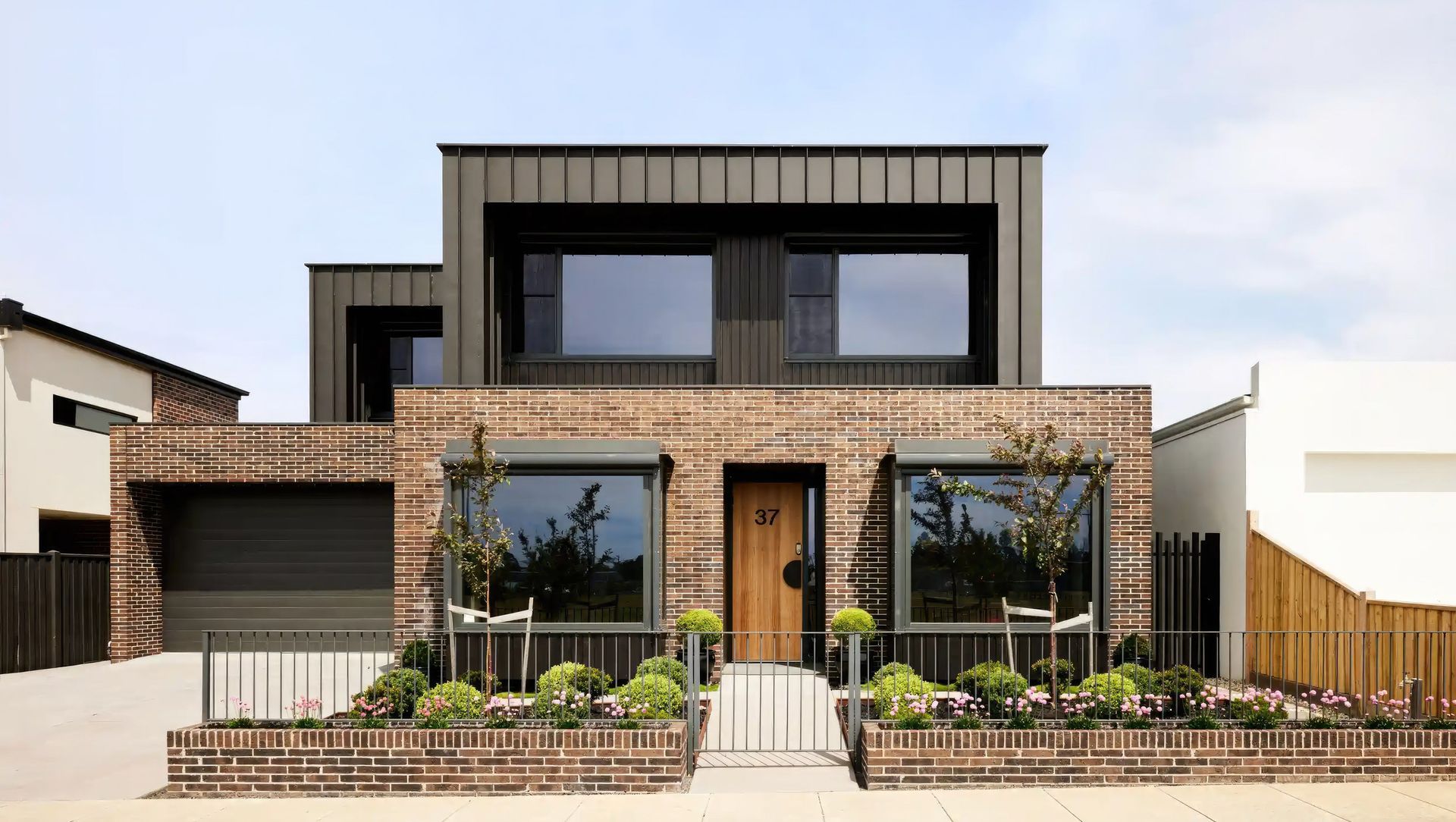 Prince of Wales Boulevard, Ballarat West banner