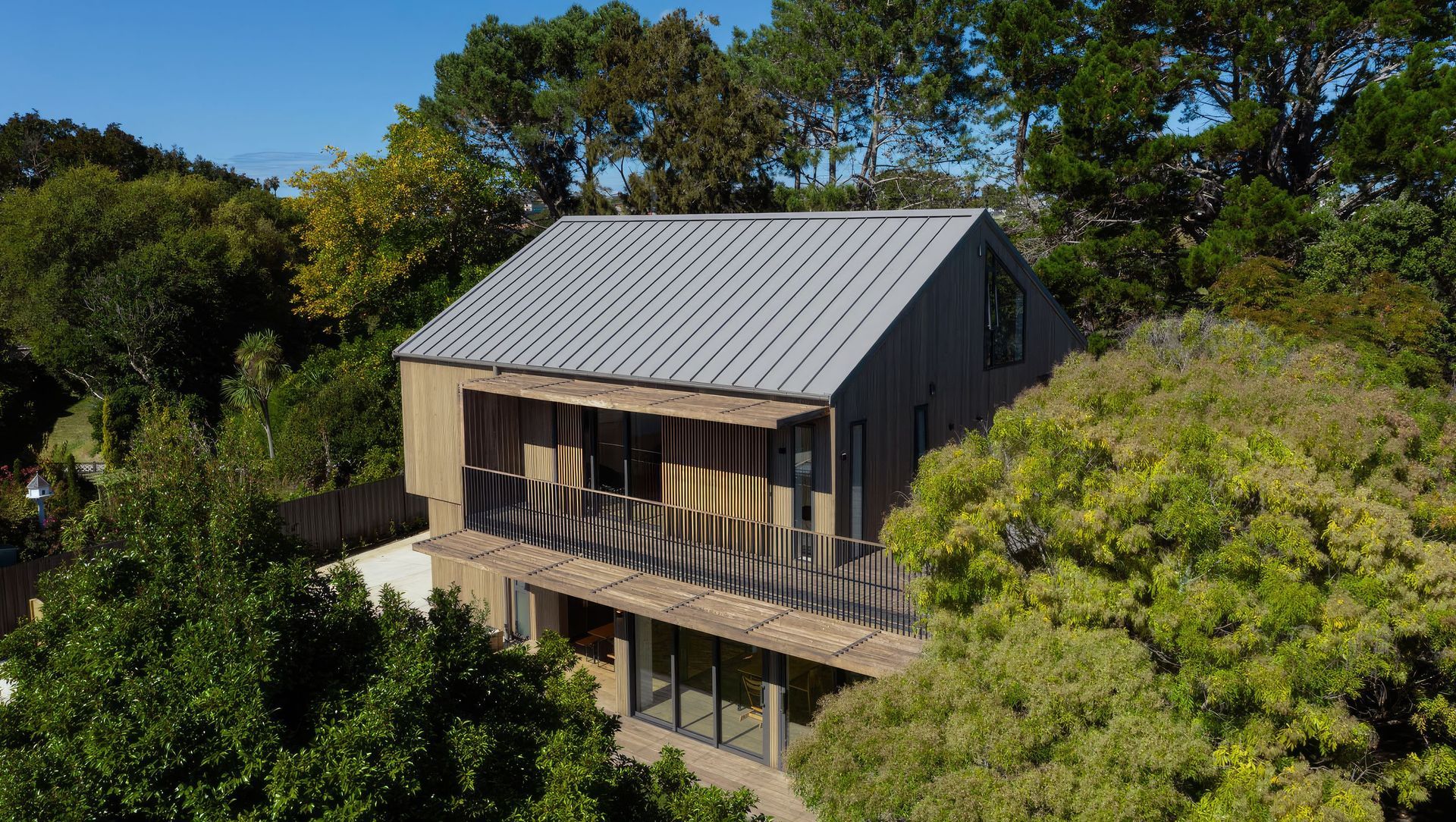 Riviera Place banner