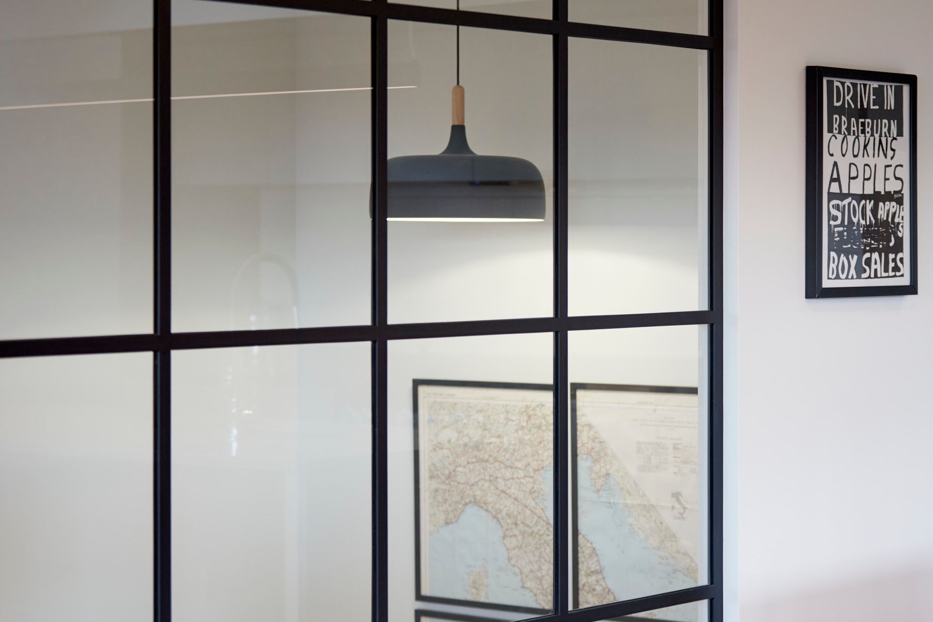 Honouring the Avenues