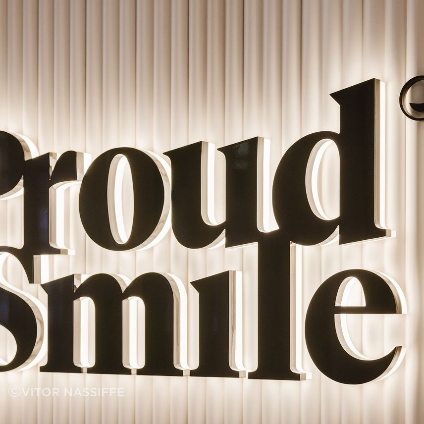 proud-smilemodulo-7.jpg