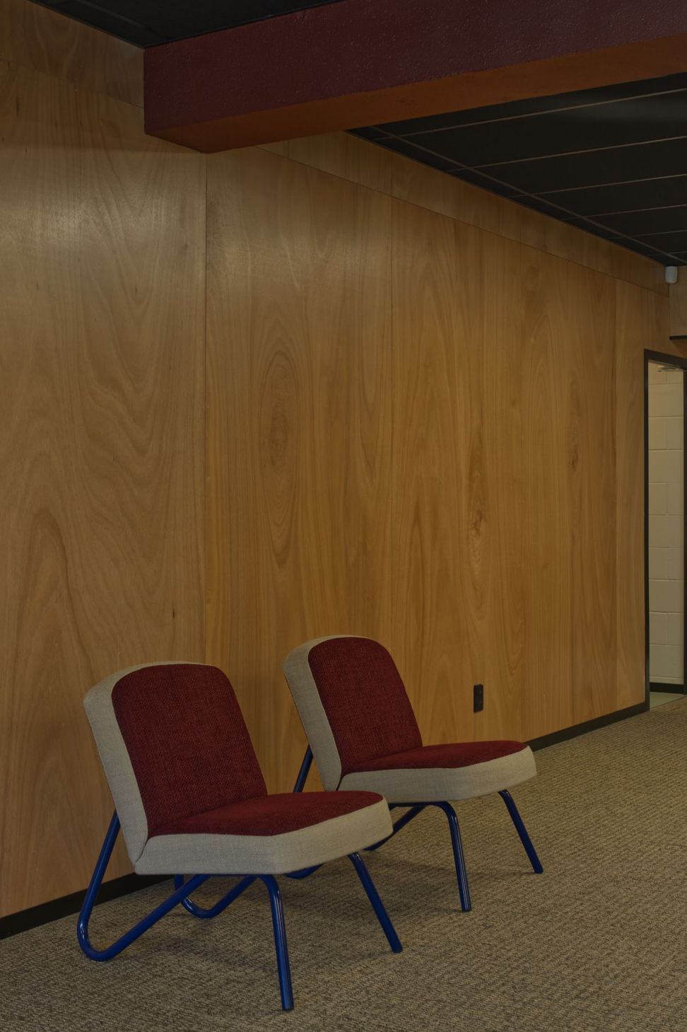 Kanat-StudioNetball-North-HarbourOfficials-Room-Seating-v3.jpg