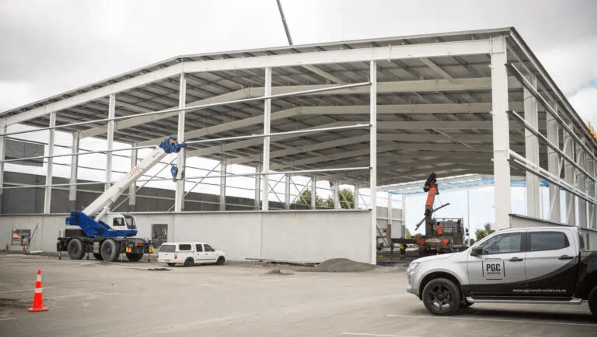 Pettigrew Green Arena banner