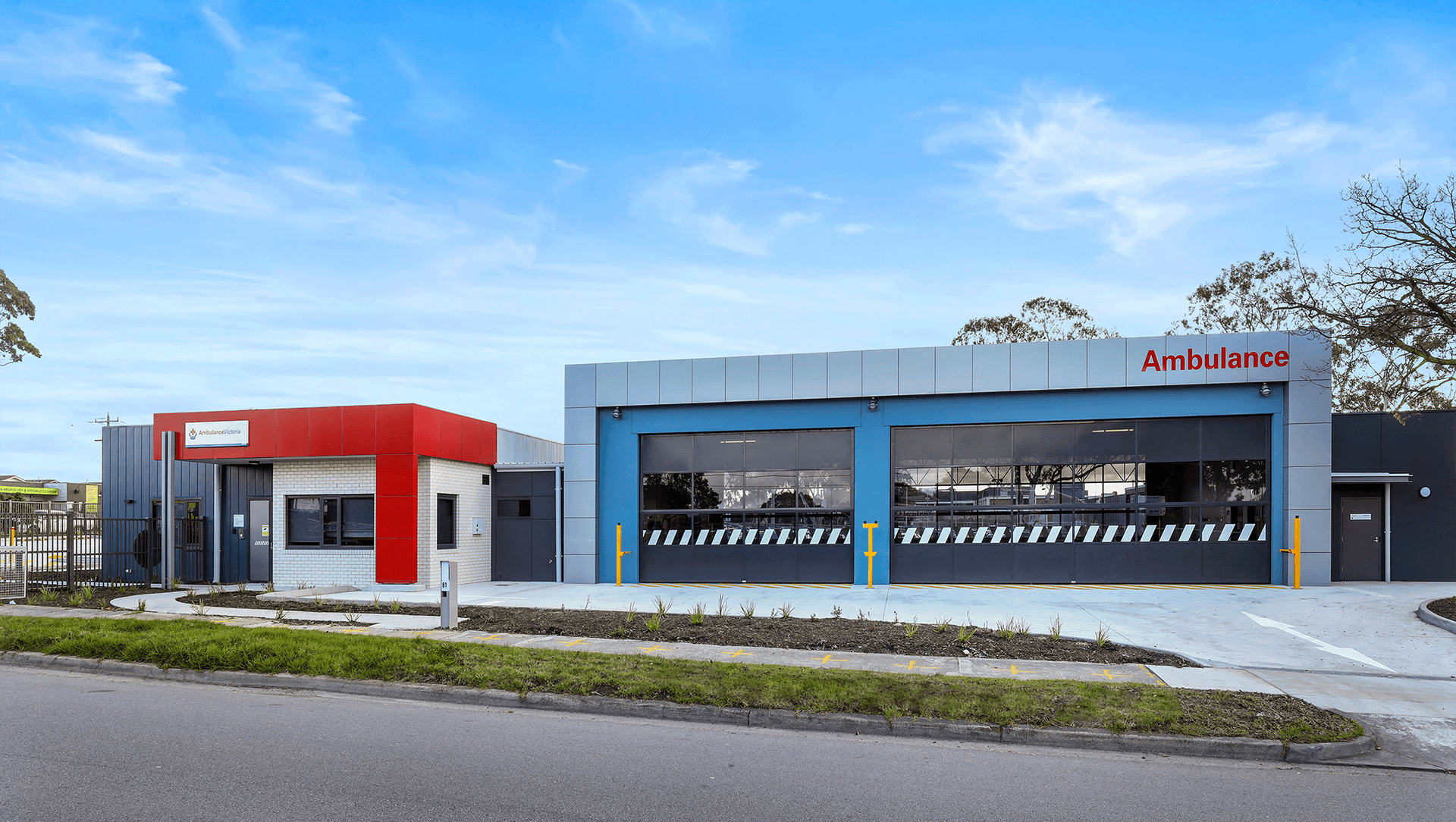 Ambulance Victoria Dandenong banner