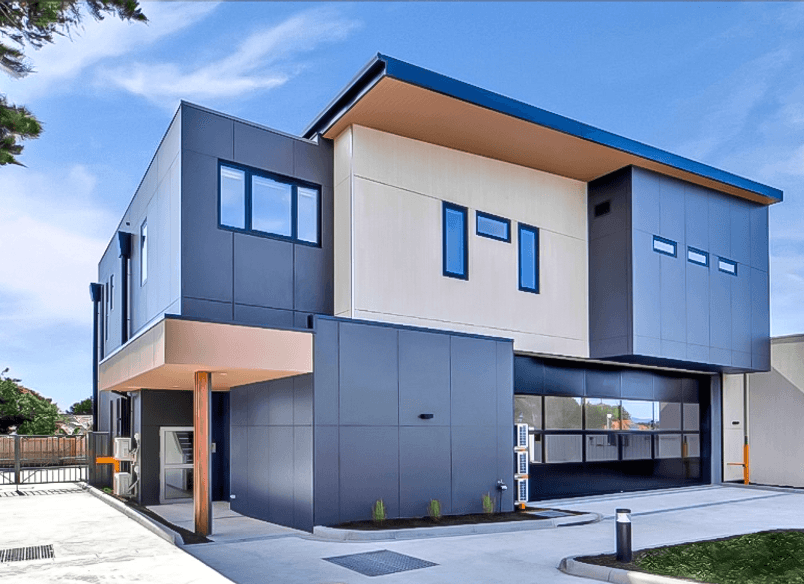 Ambulance Victoria Watsonia