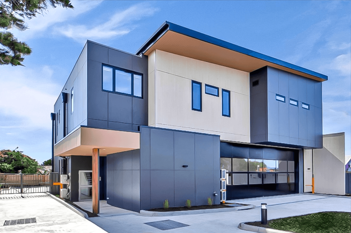 Ambulance Victoria Watsonia