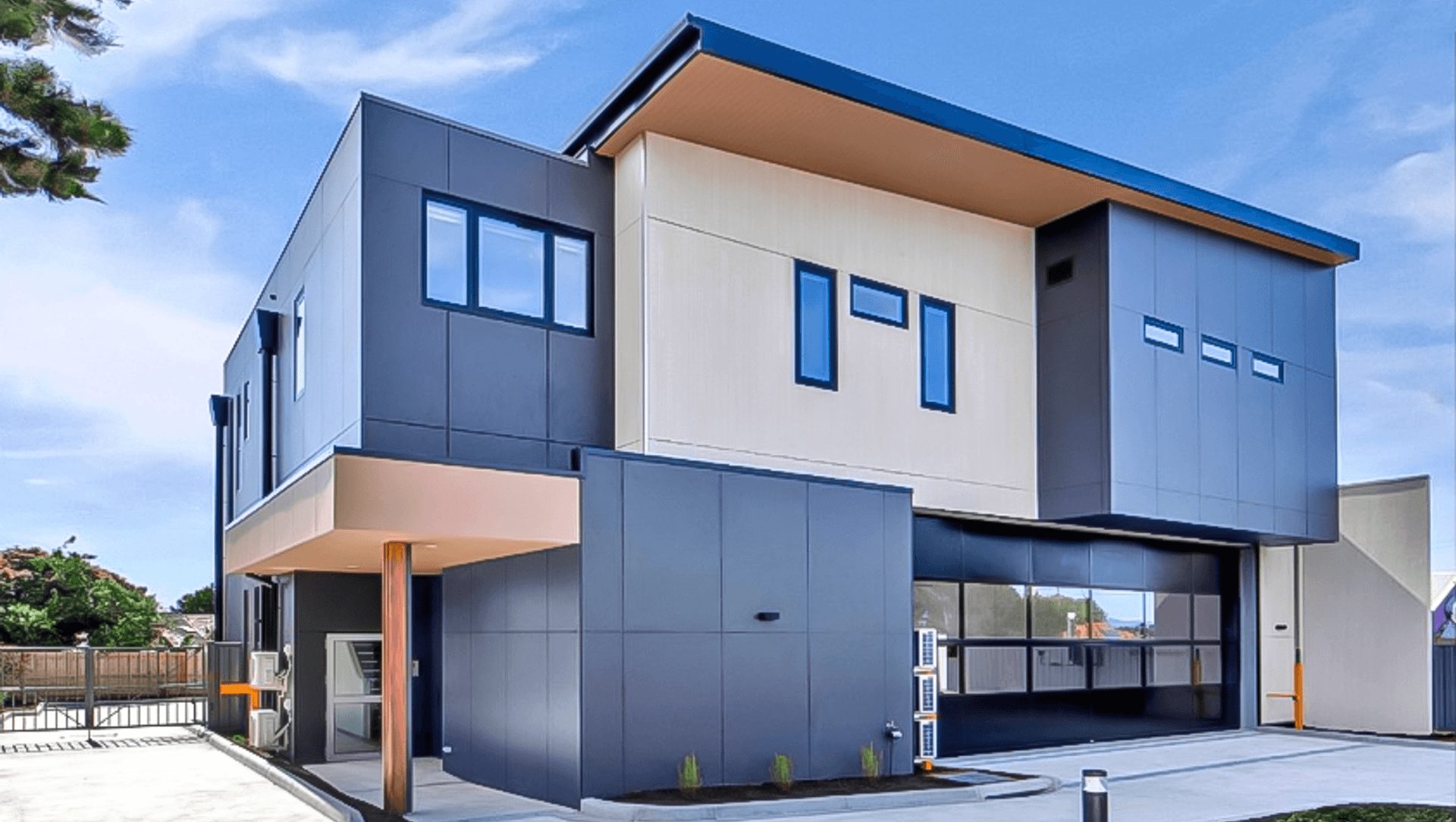 Ambulance Victoria Watsonia banner