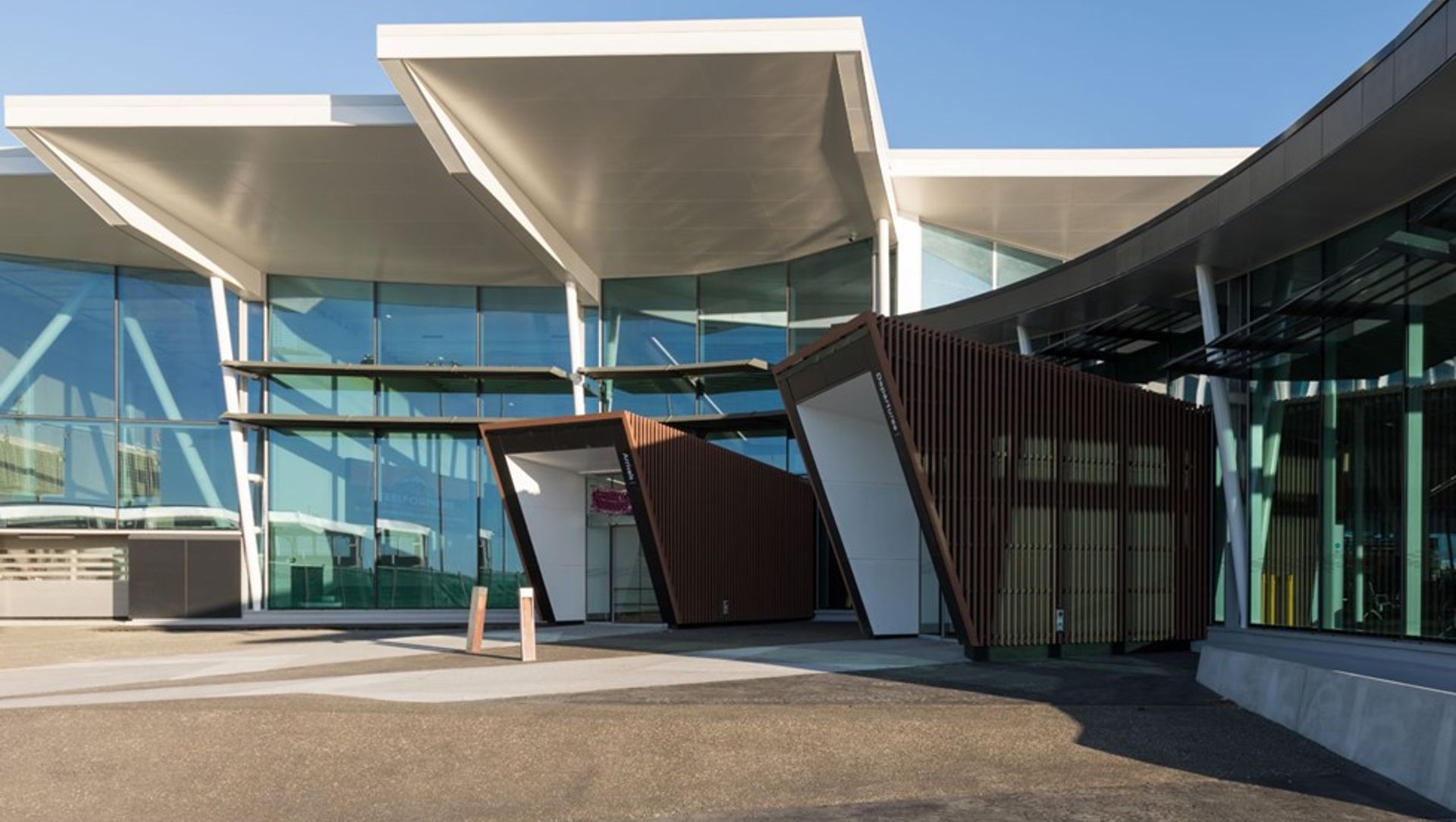 New Plymouth Airport banner