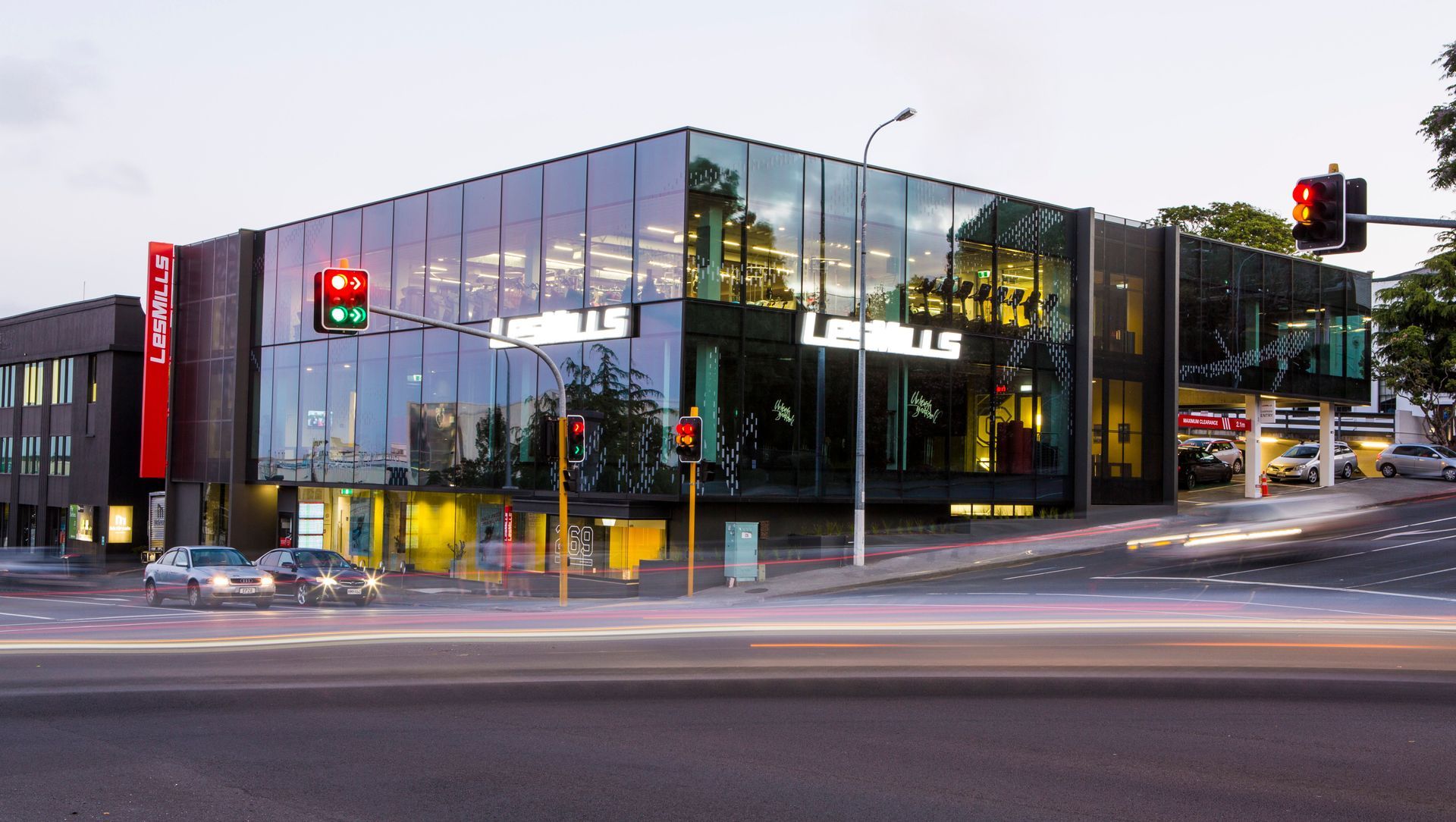 Les Mills, Newmarket banner