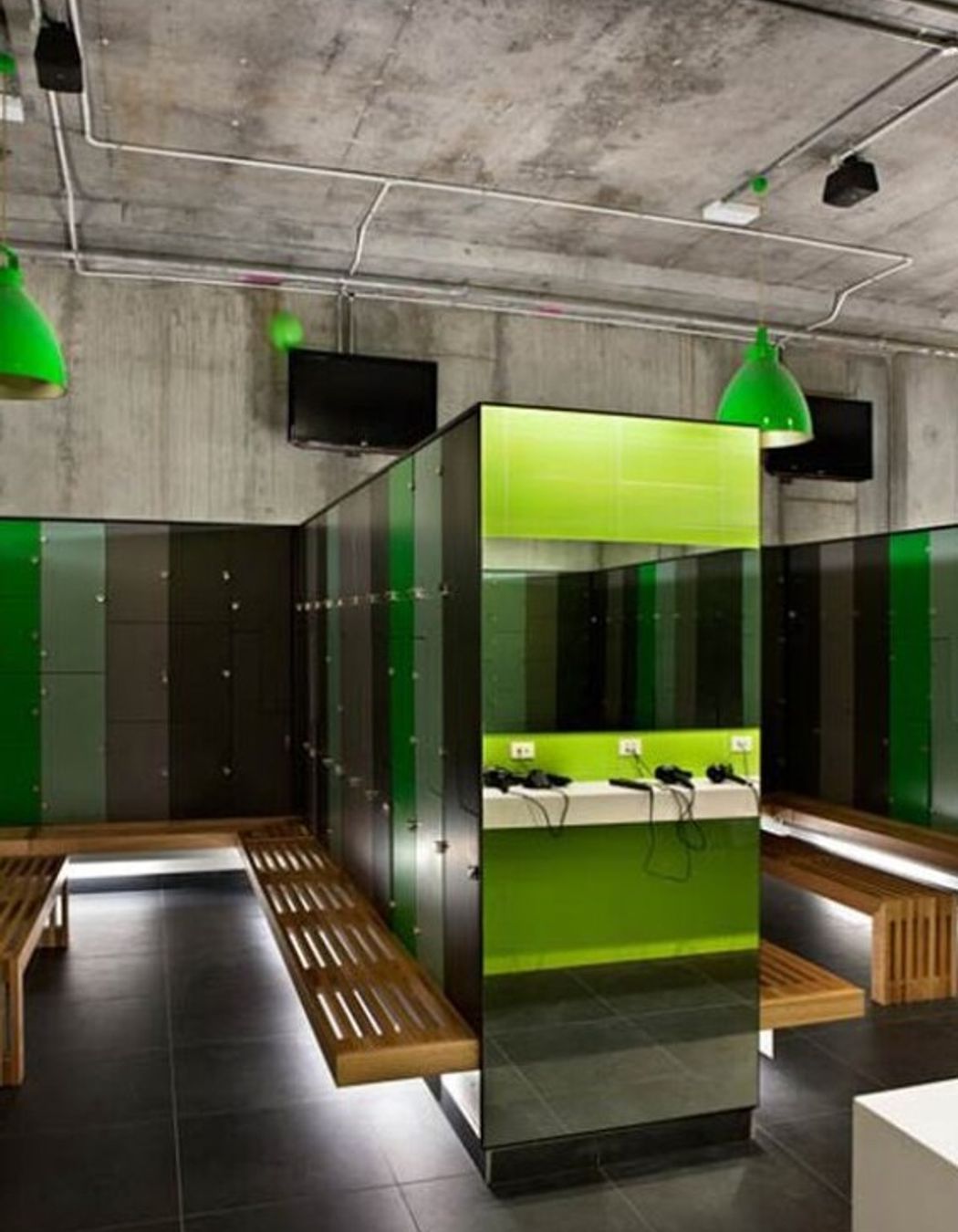 Les Mills, Britomart