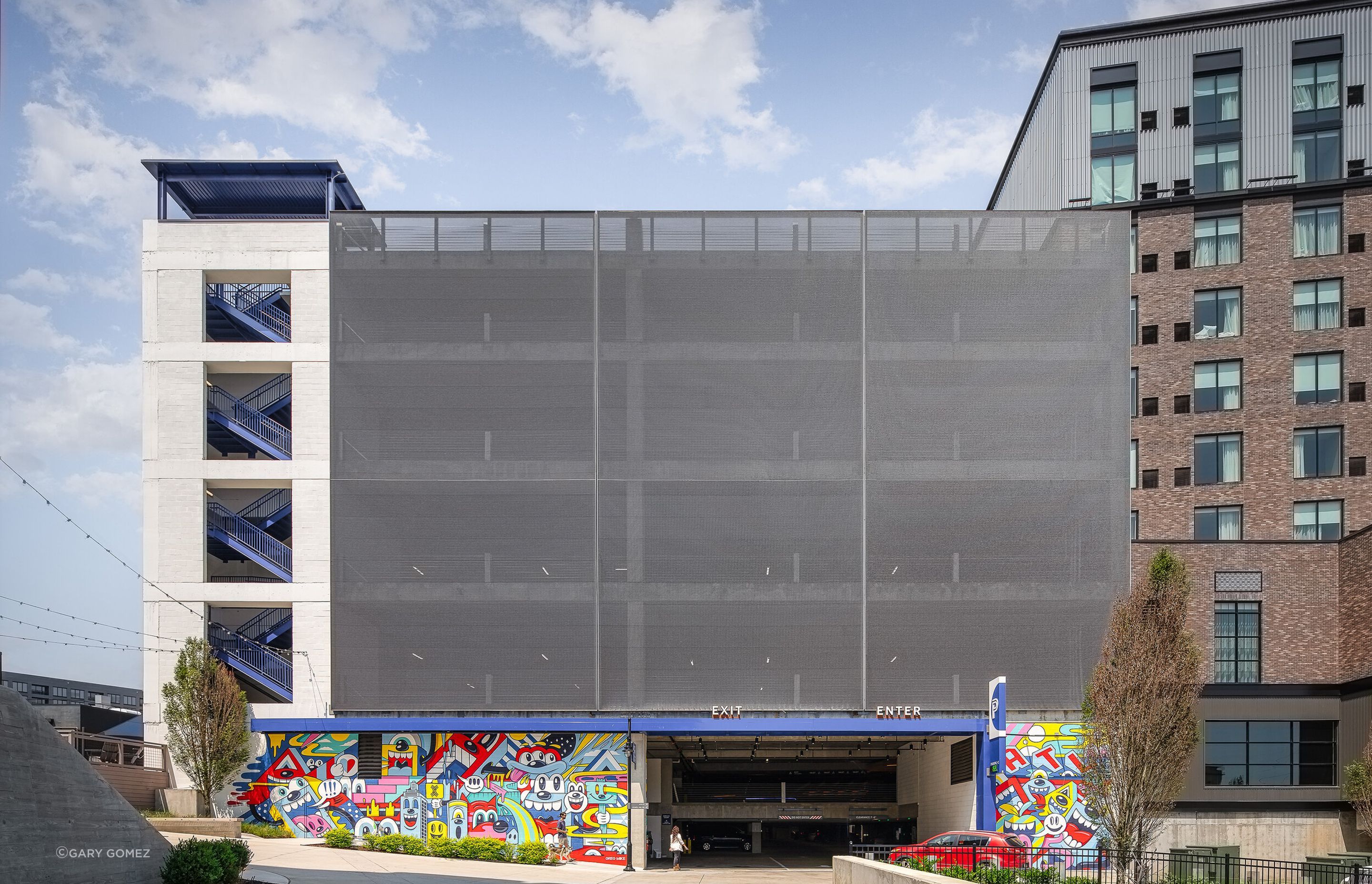 Wondrously Cool Parking Garage Screening for The Interlock