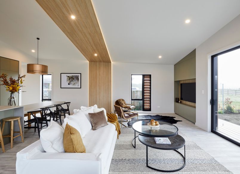 Southhead Elevate Tilt 145