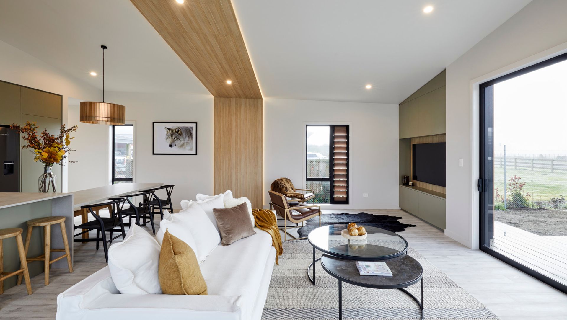 Southhead Elevate Tilt 145 banner