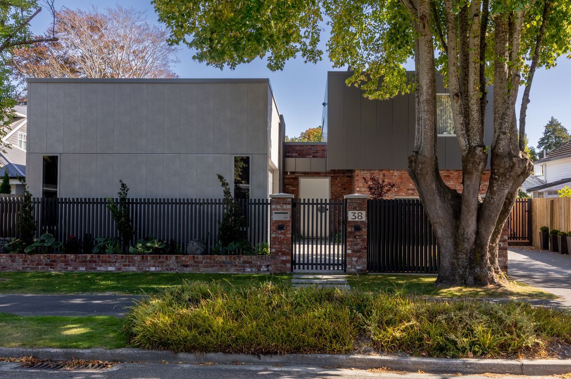 Thorrington Residence