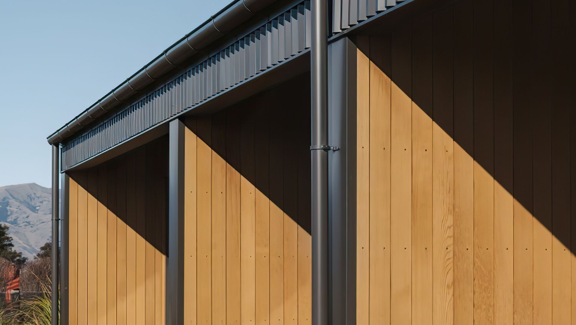 Luggate Heights House banner