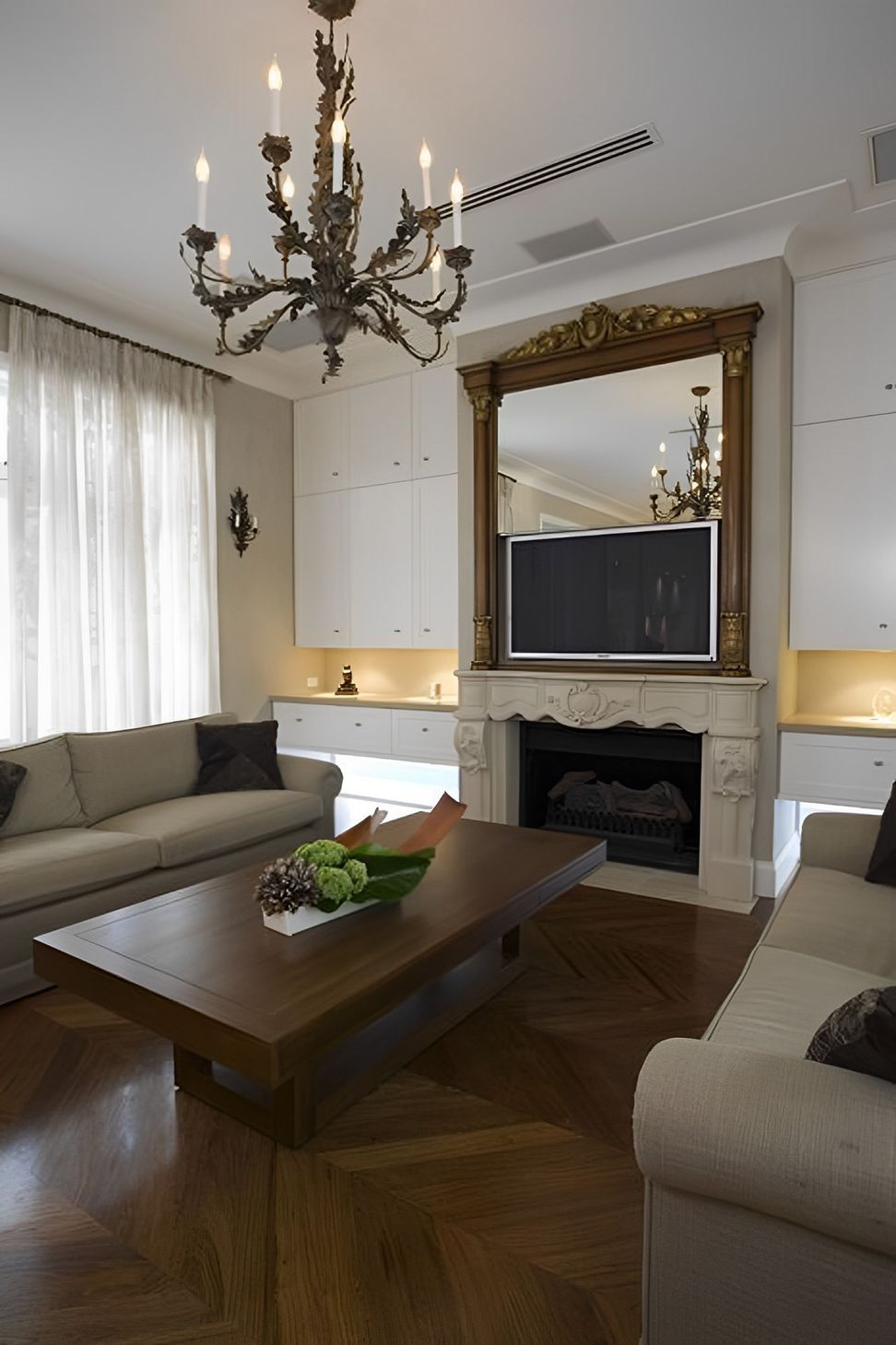 0216 Peppermint Grove Villa