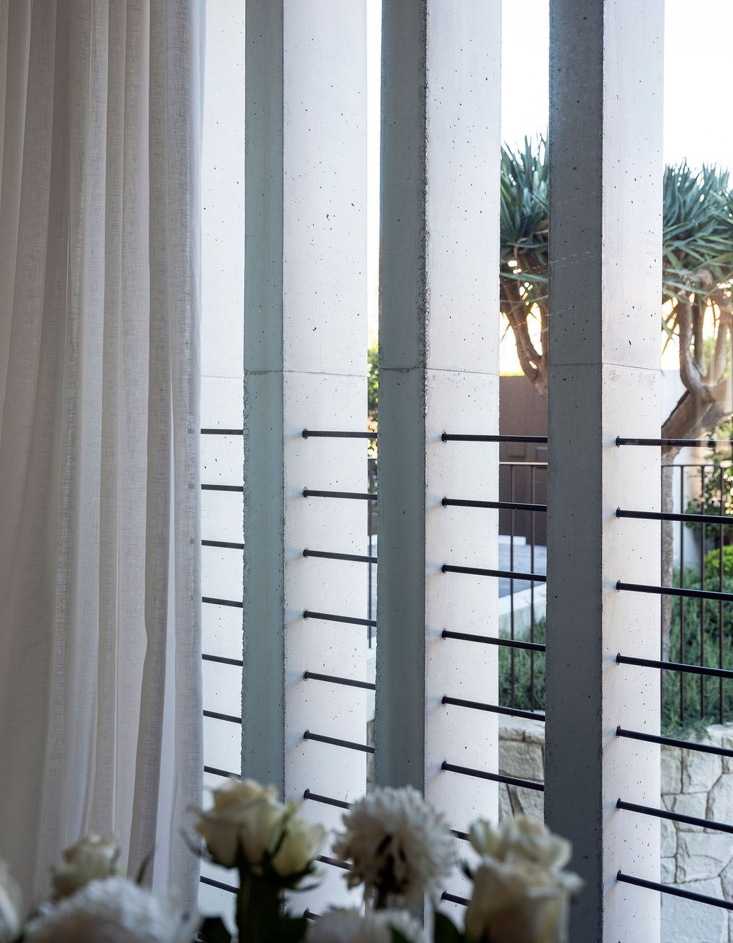 MHNDU Chain Mail House