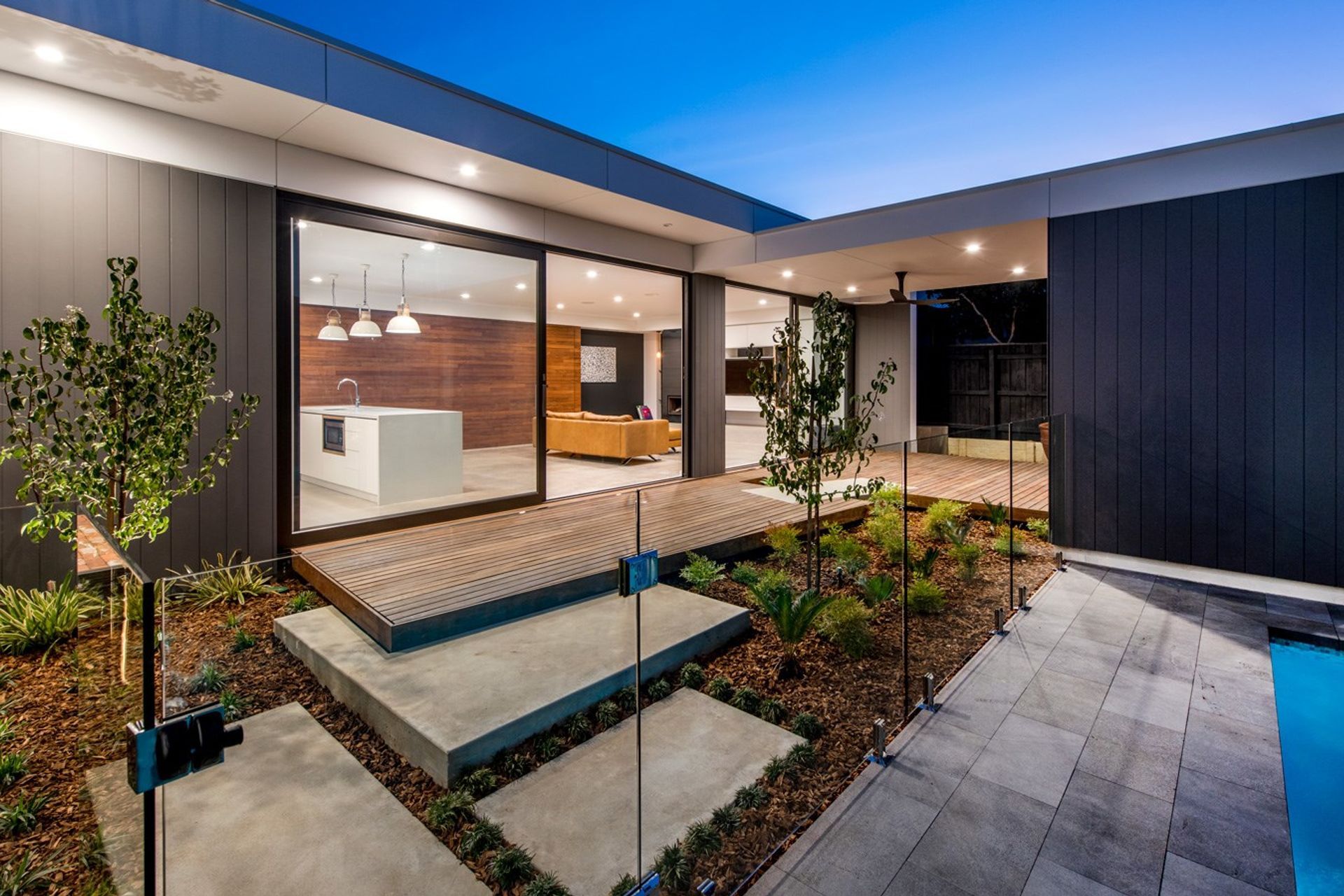 Kitchener Road, Melville