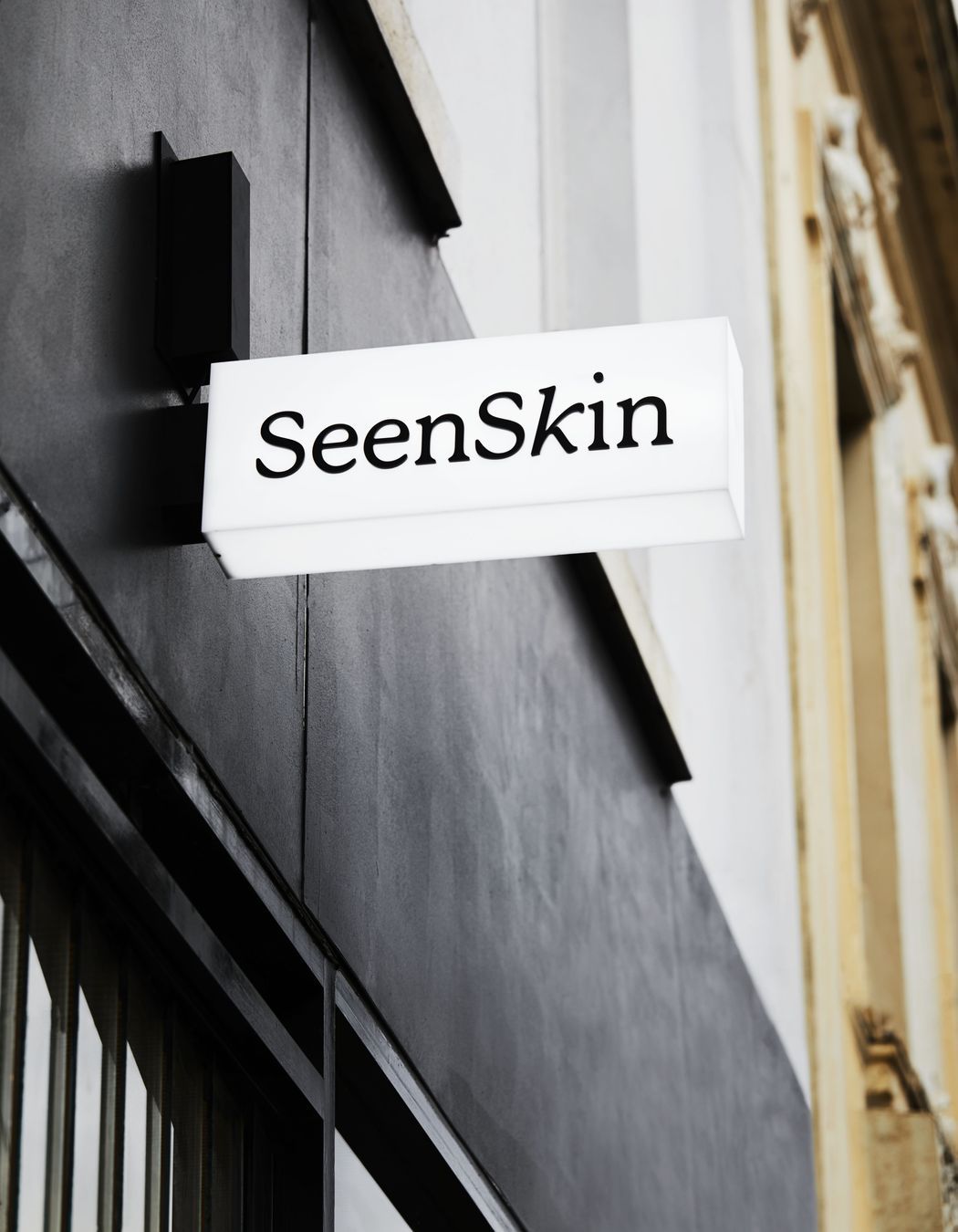 Seen Skin