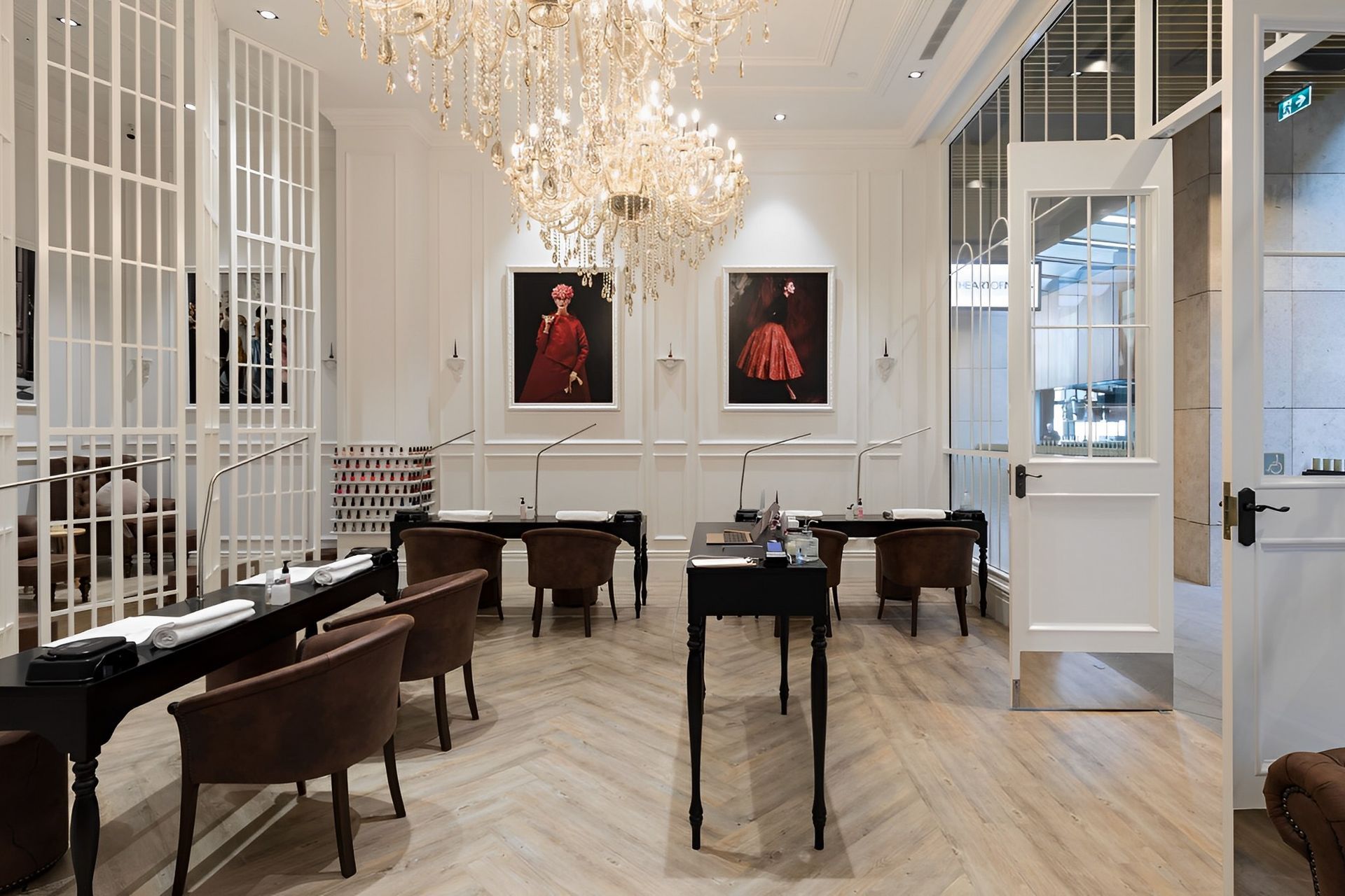 The Art of Nails - Commercial Bay