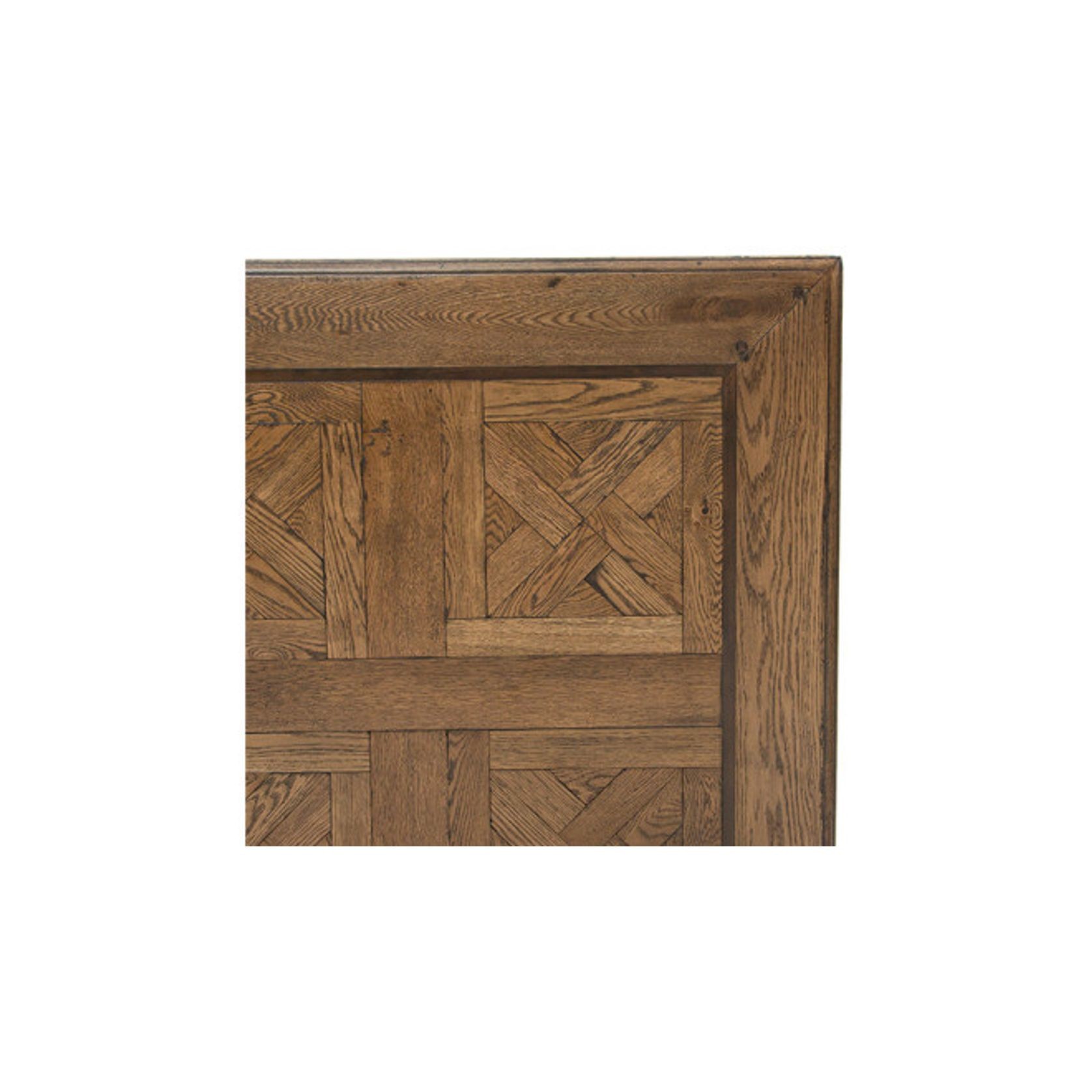 Chateaux Dining Table gallery detail image