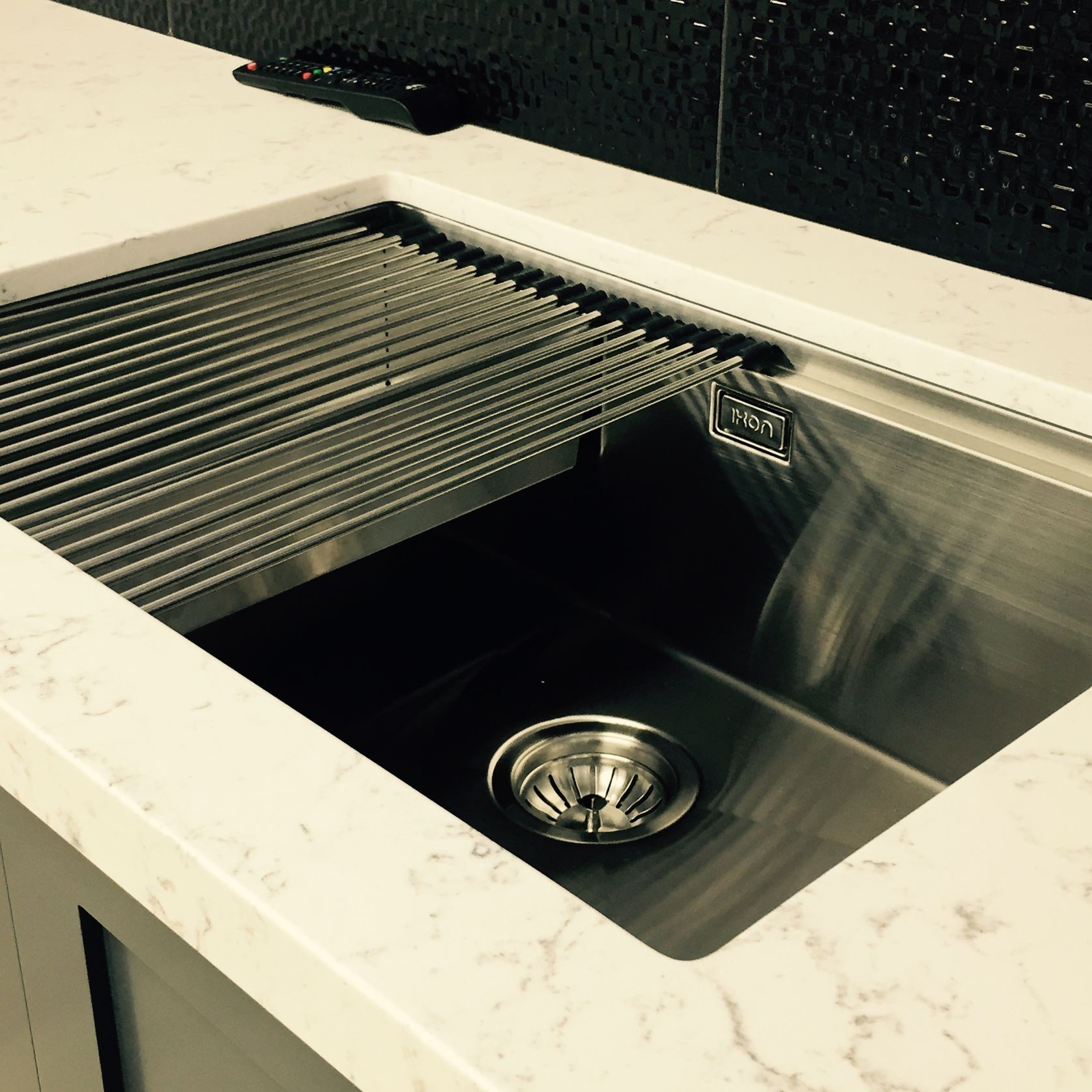 Sink Station Medium IK8650 gallery detail image