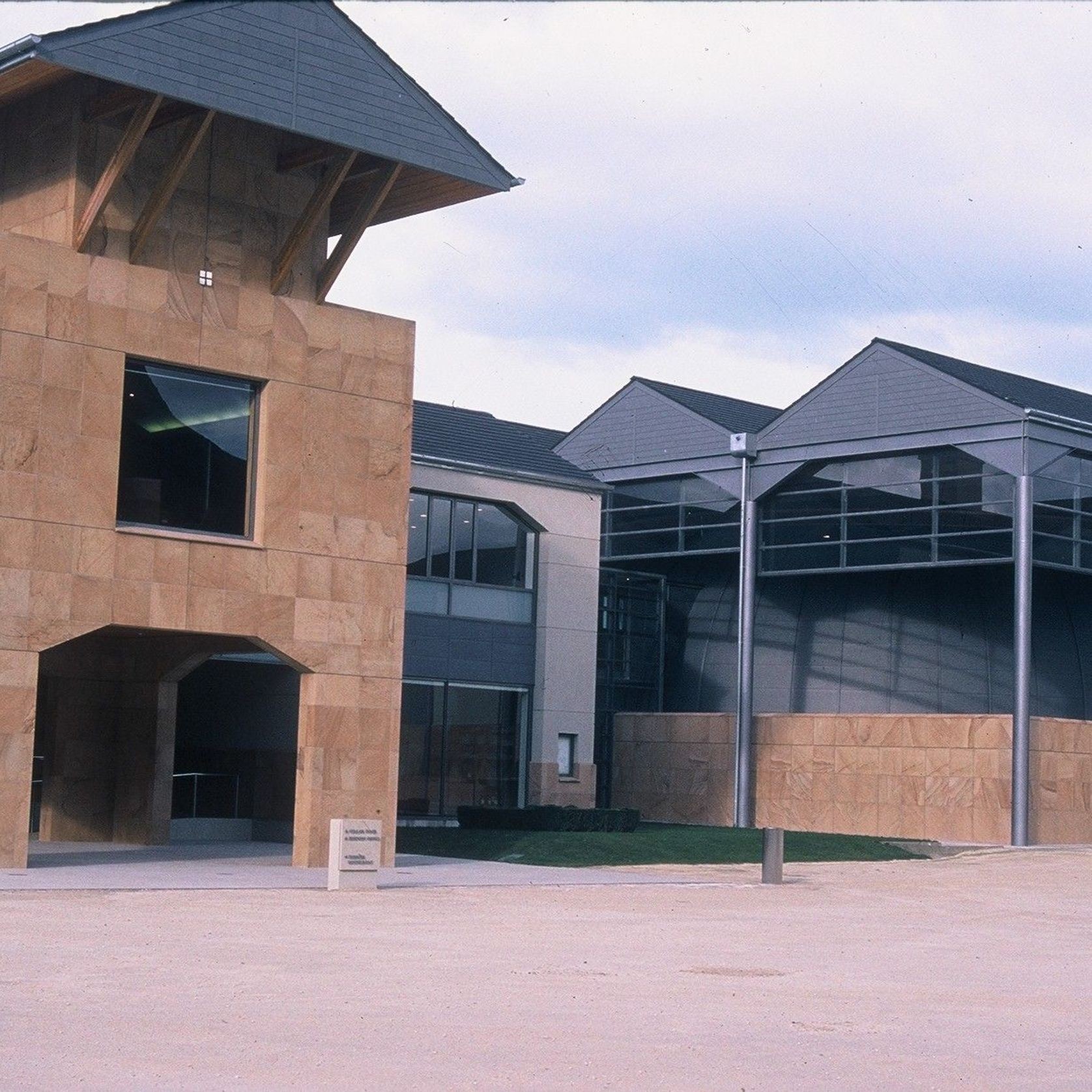 Sawnstone Kiln Fired Awa gallery detail image