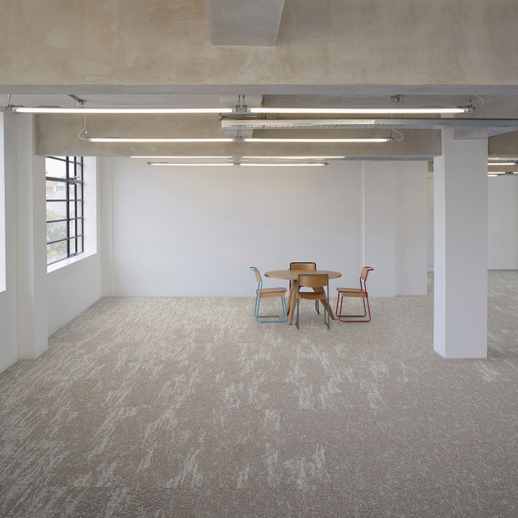 Leaf carpet tiles Handcraft Collection by modulyss® gallery detail image