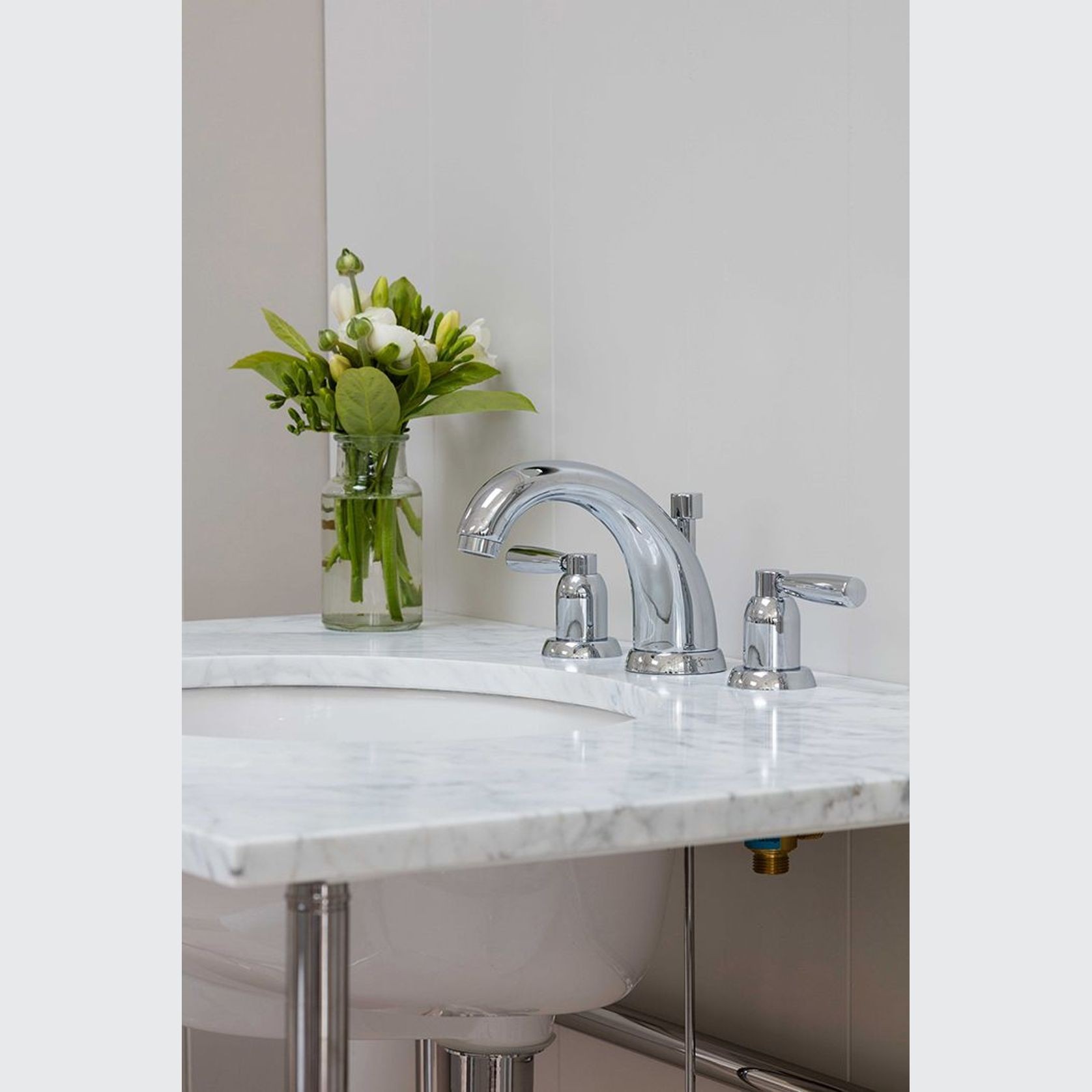 Perrin & Rowe Contemporary 3 Hole Basin Tap gallery detail image