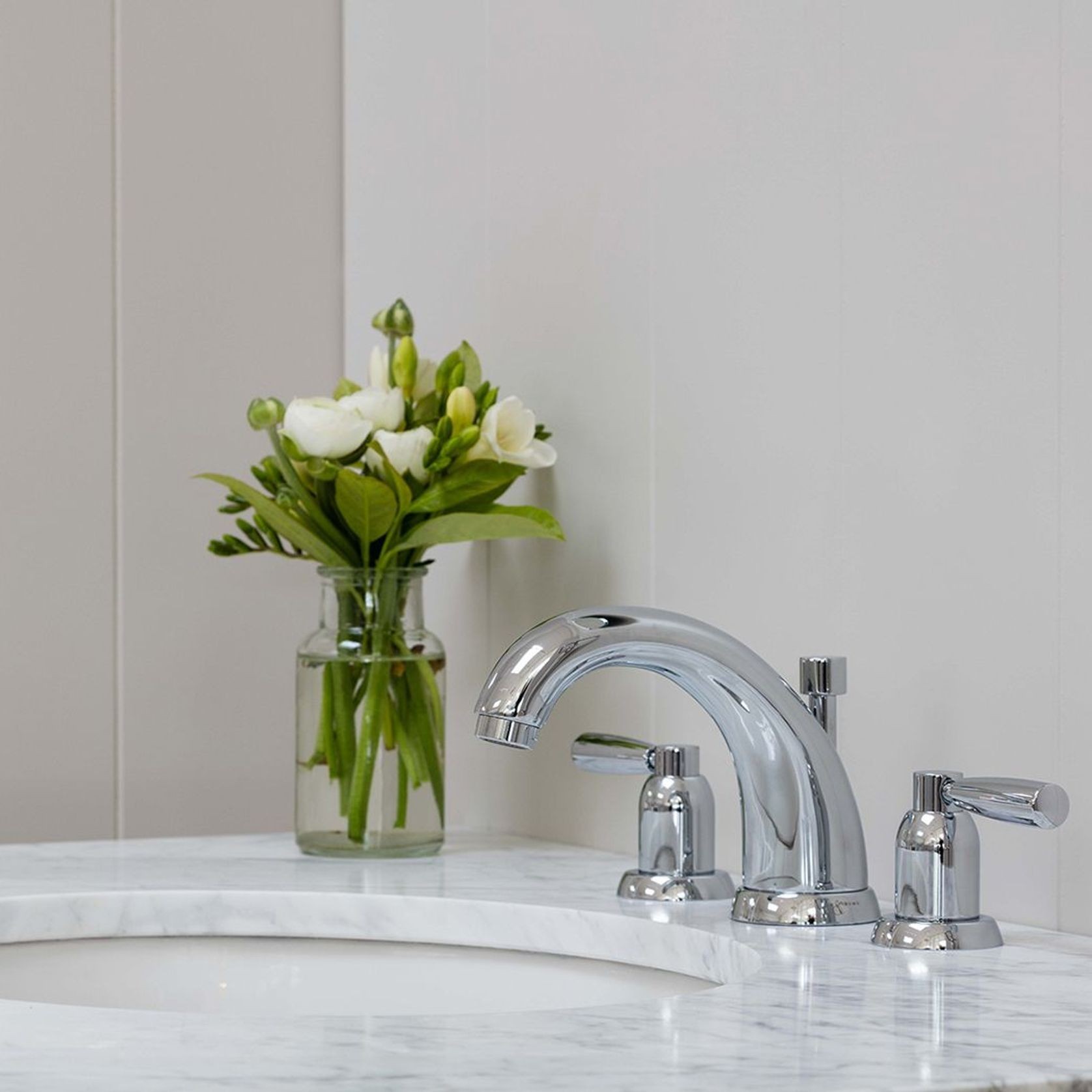 Perrin & Rowe Contemporary 3 Hole Basin Tap gallery detail image