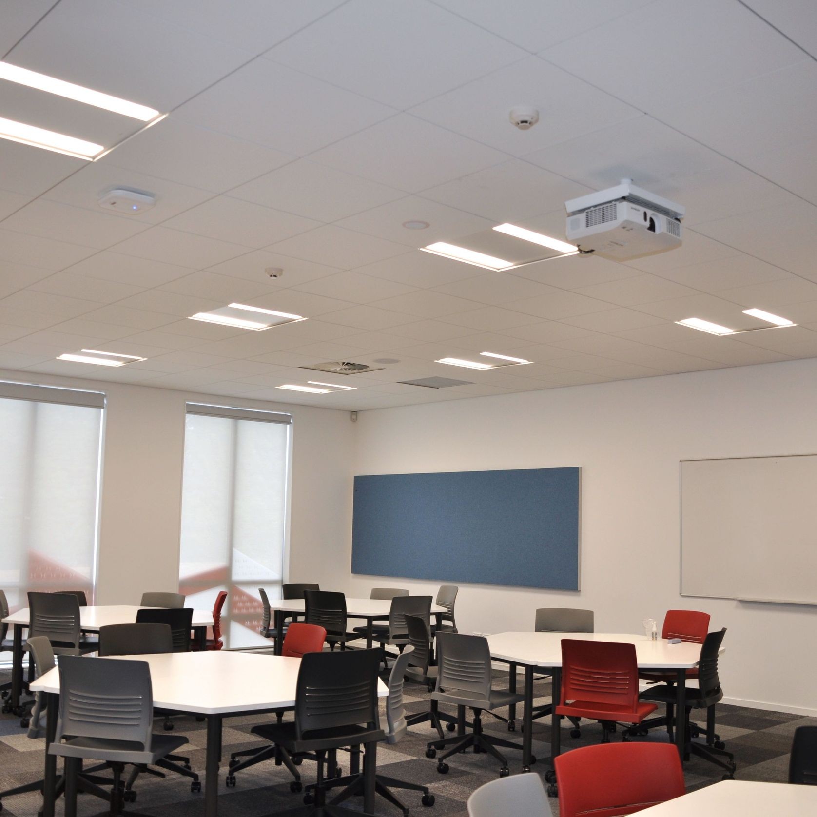 AMF Thermatex SF Acoustic Ceiling Tiles gallery detail image