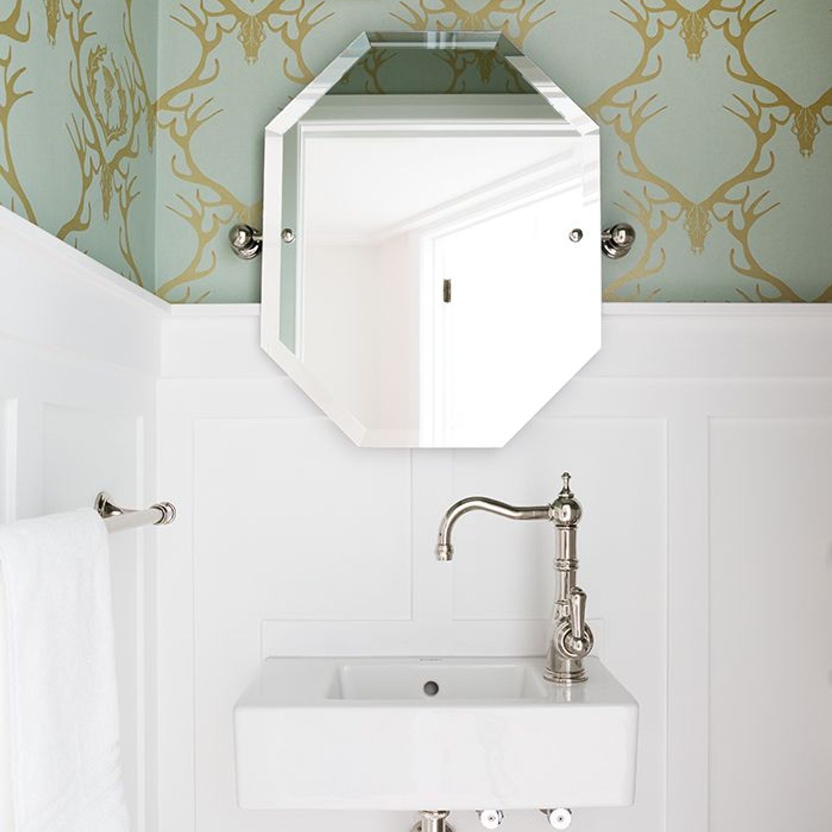 Perrin & Rowe Aquitaine kitchen tap gallery detail image