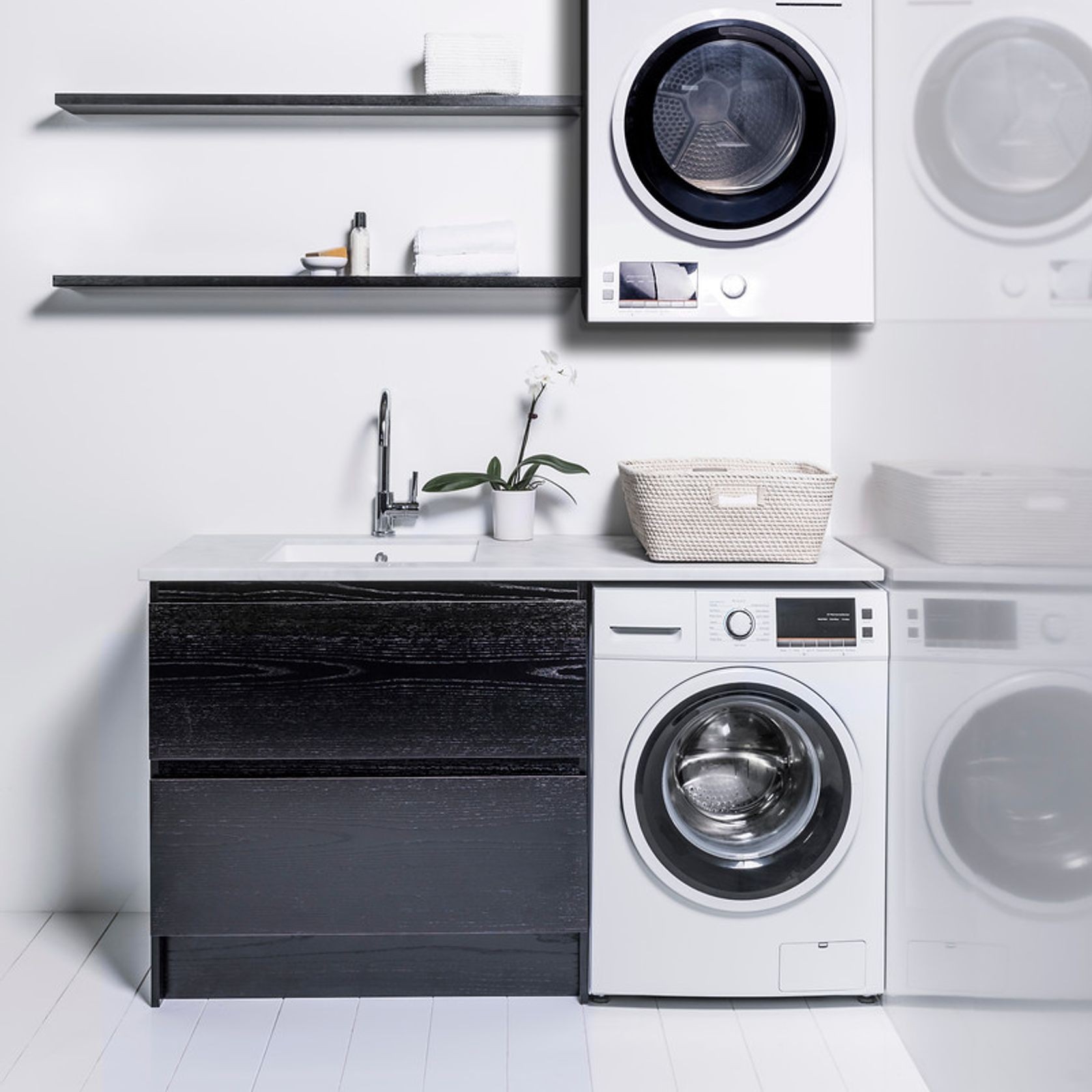 900 Laundry Cabinet gallery detail image