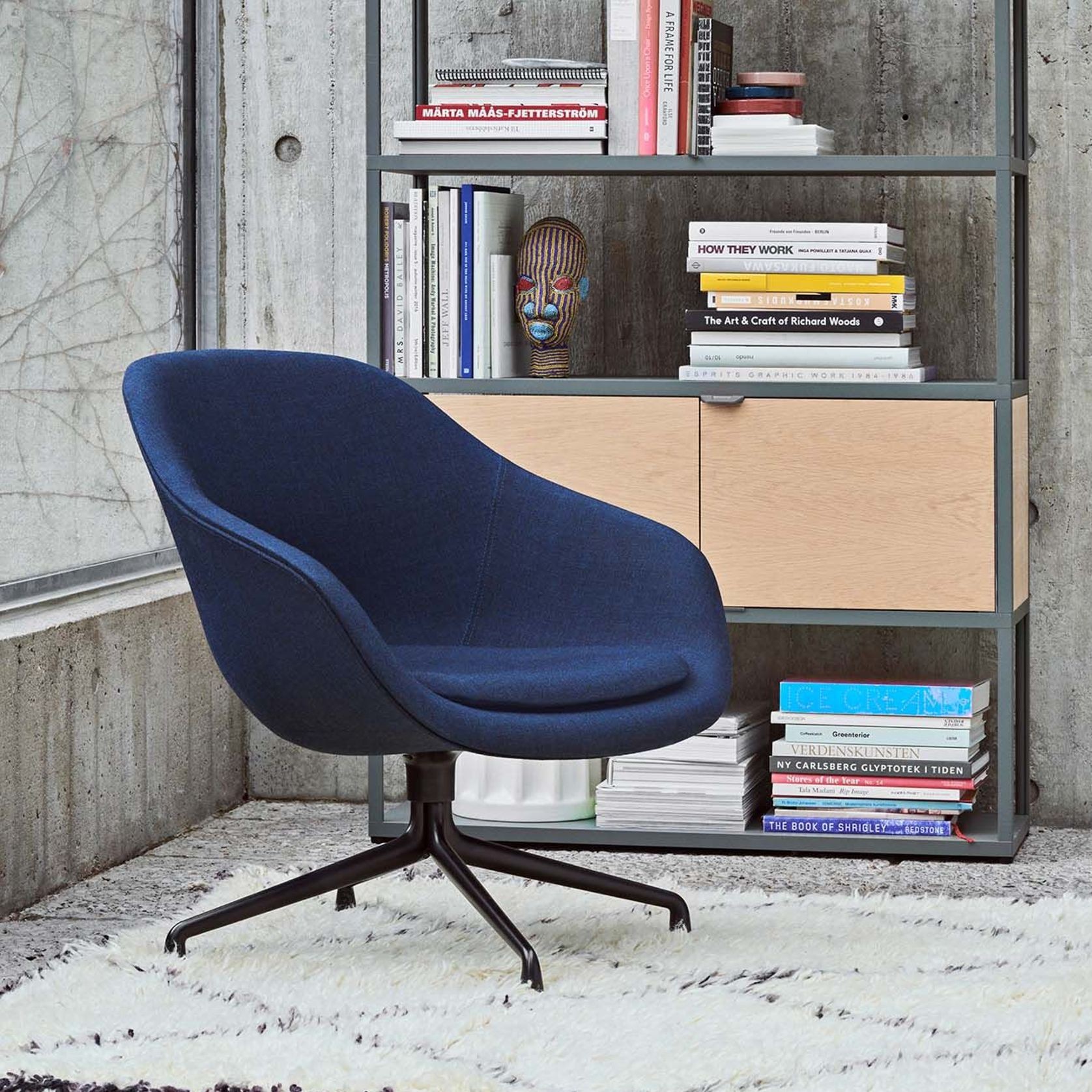 About a Lounge AAL81 by HAY gallery detail image