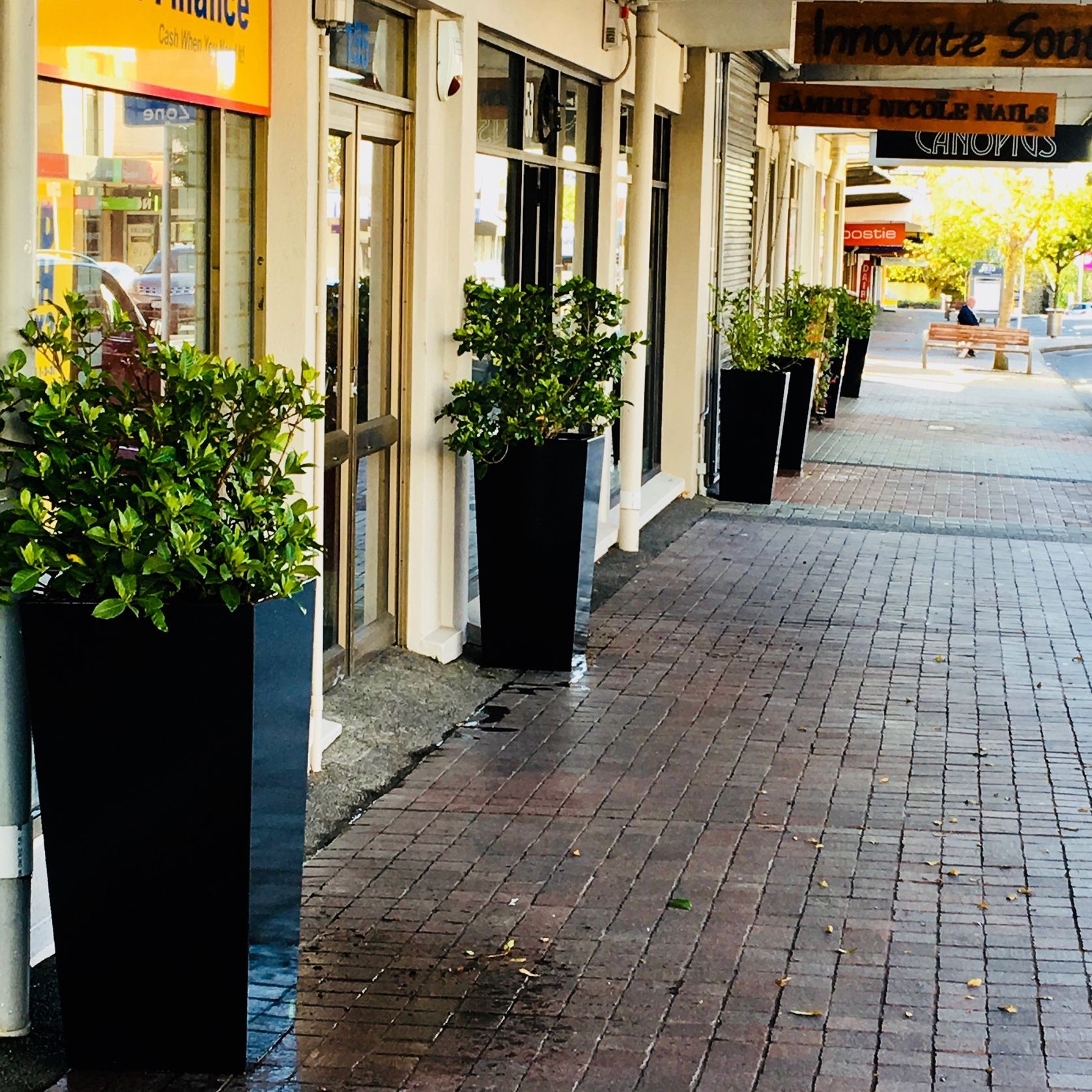 Black Powder Coated Tapered Column Planter gallery detail image