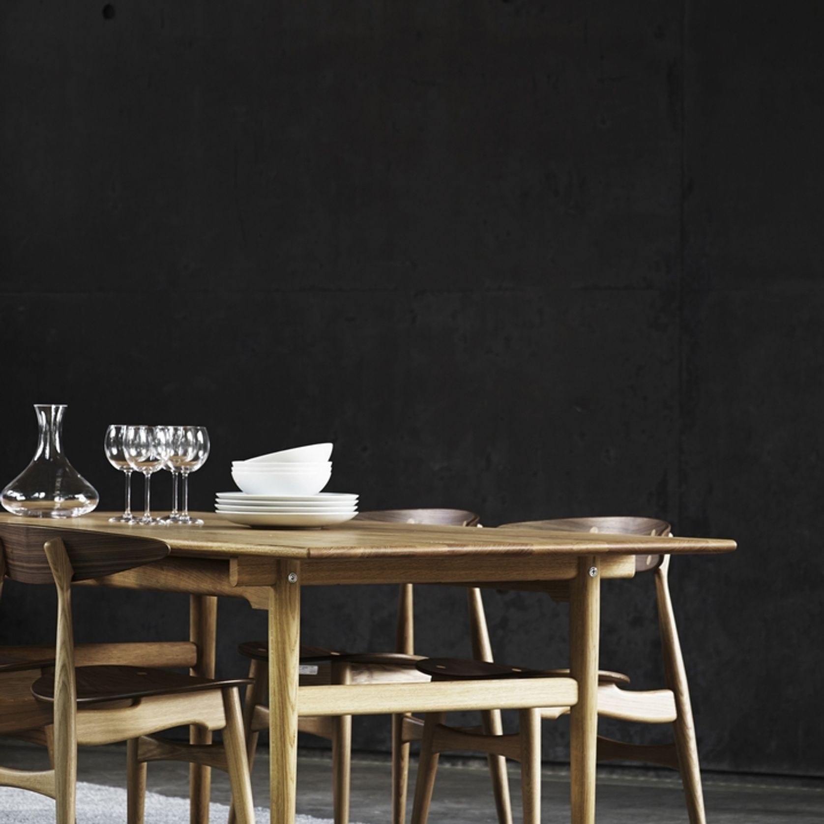 CH327 Table by Carl Hansen + Son gallery detail image