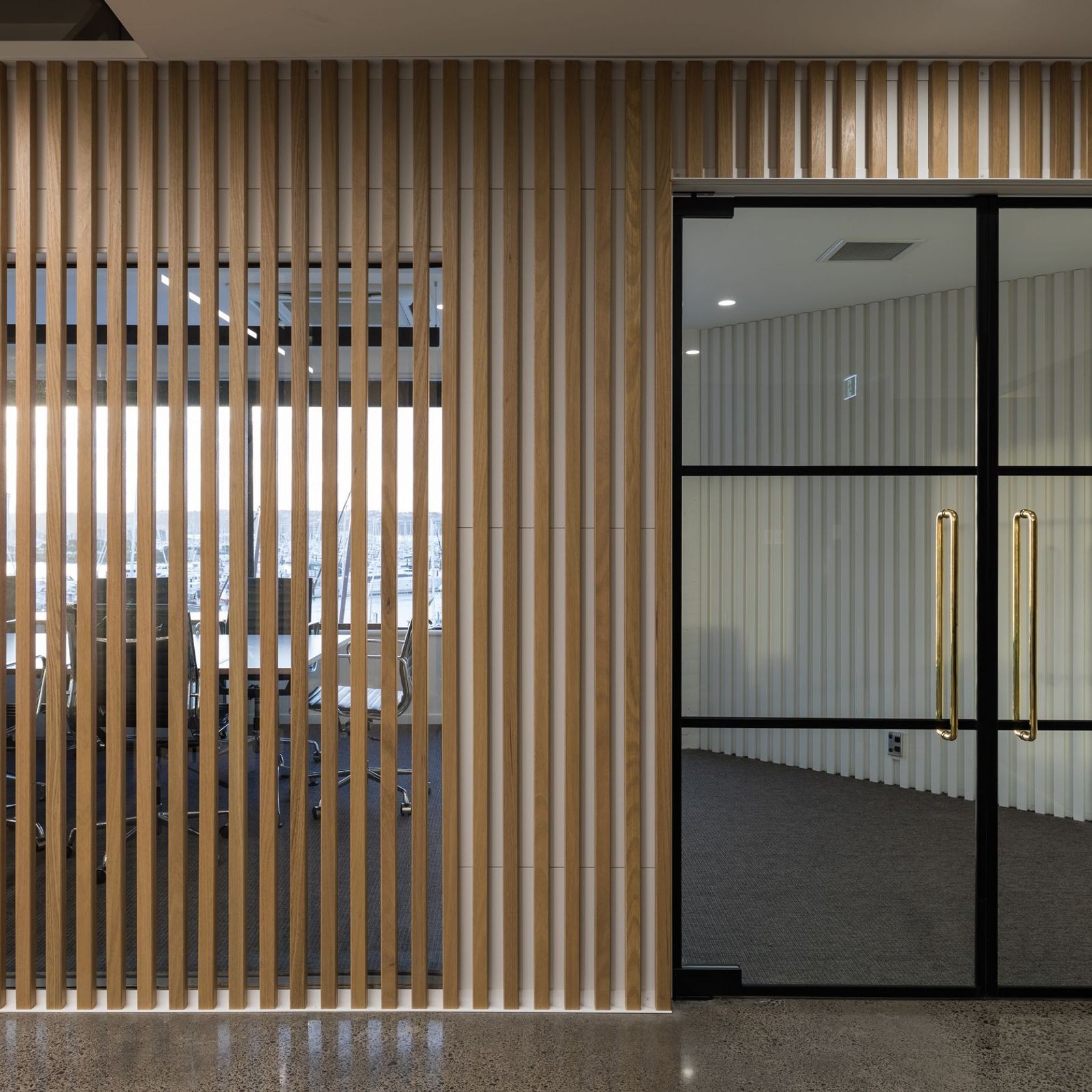 HB2200 Series D Pull Handles gallery detail image