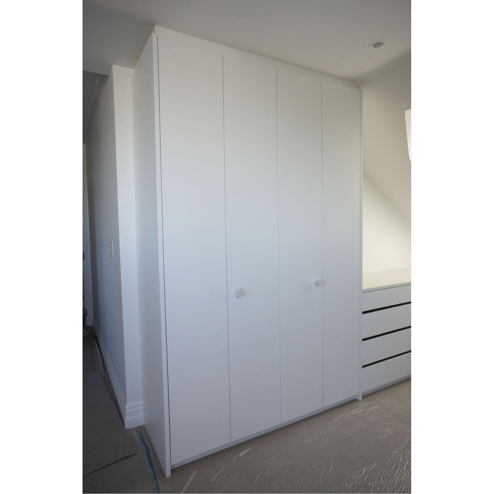 WARDROBE DOORS - Double Bi-Fold gallery detail image