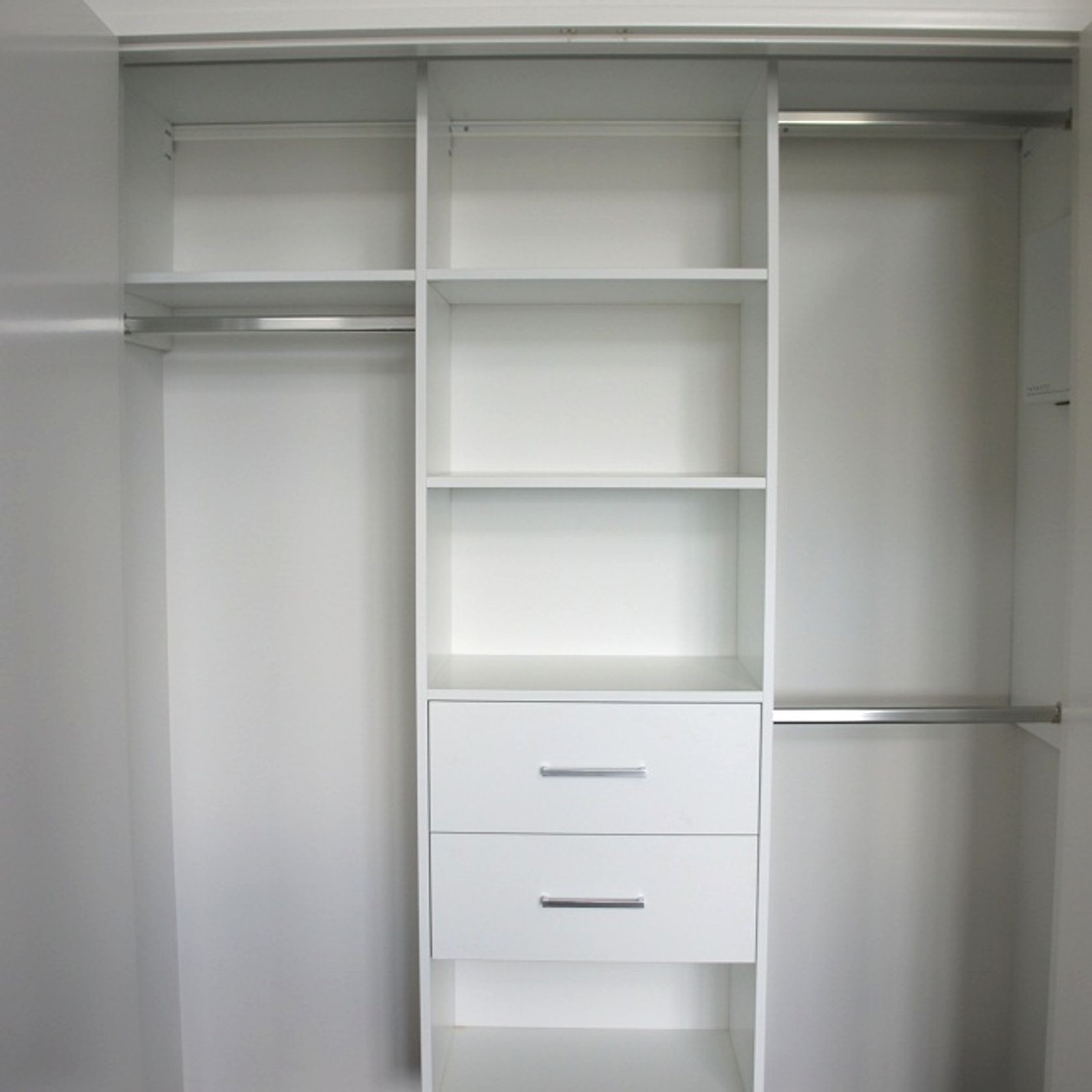 EVERYDAY range - Walk-in Wardrobe gallery detail image