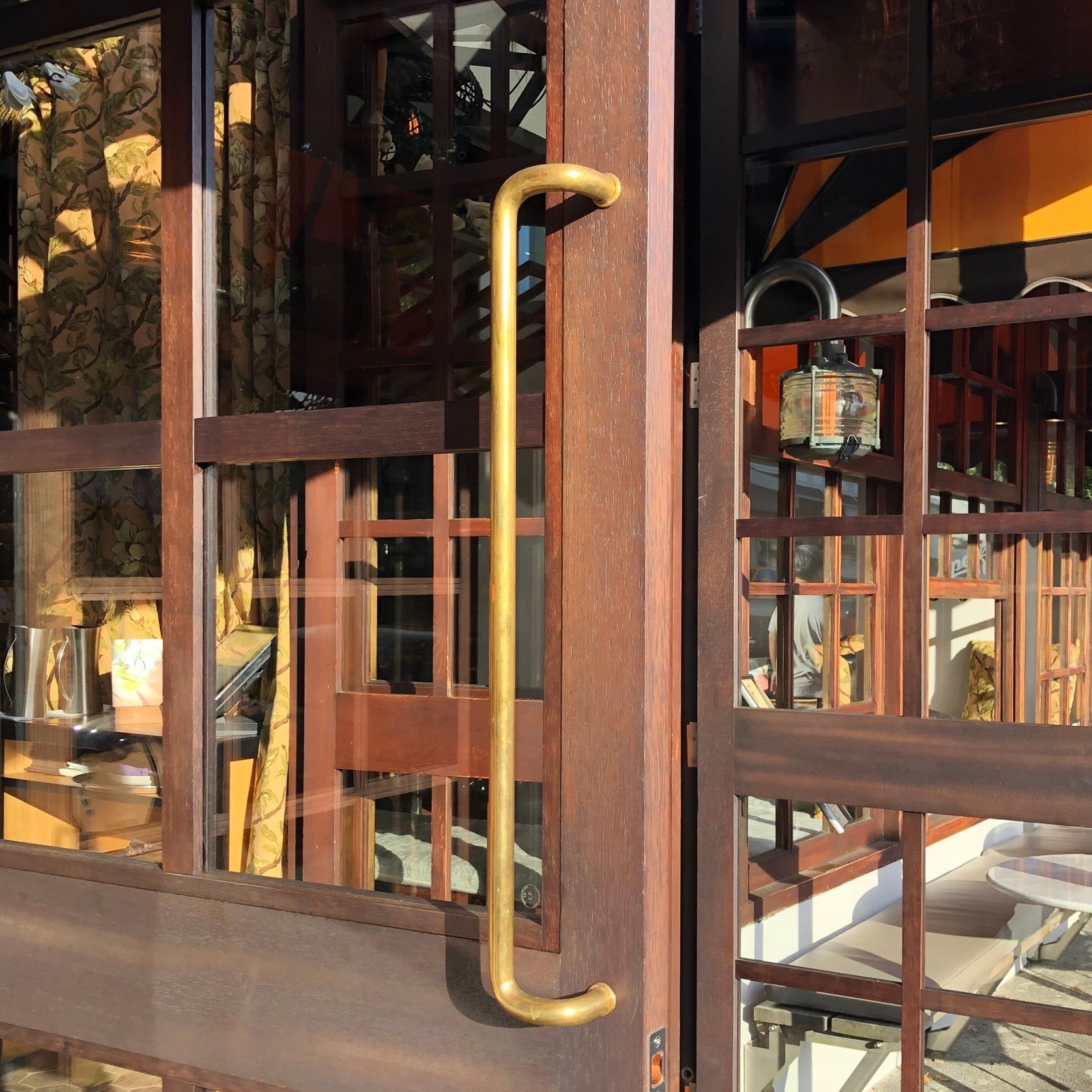 HB2247 600mm Off-Set D Pull gallery detail image