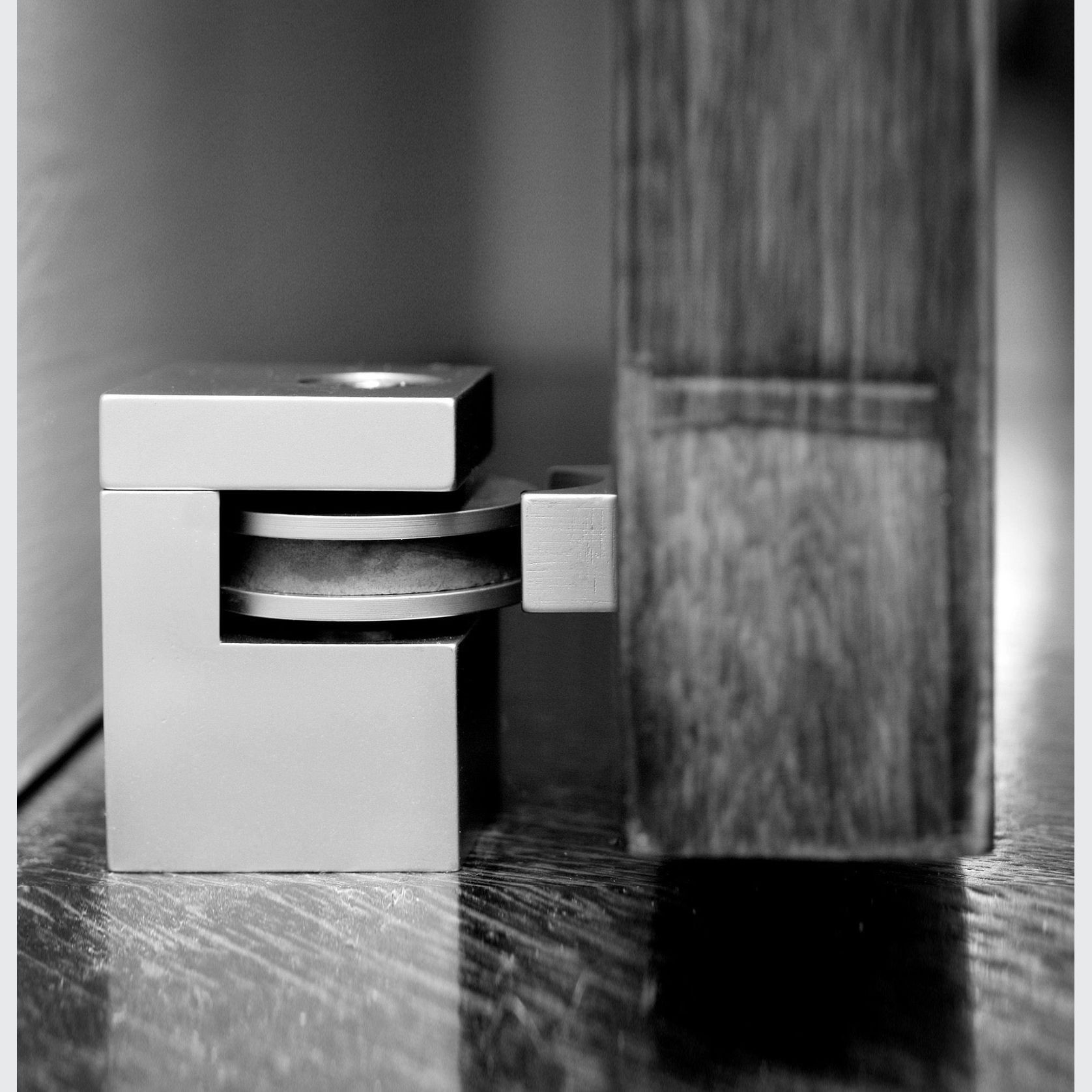 HB700 Series Floor Mounted Magnetic Door Stop gallery detail image