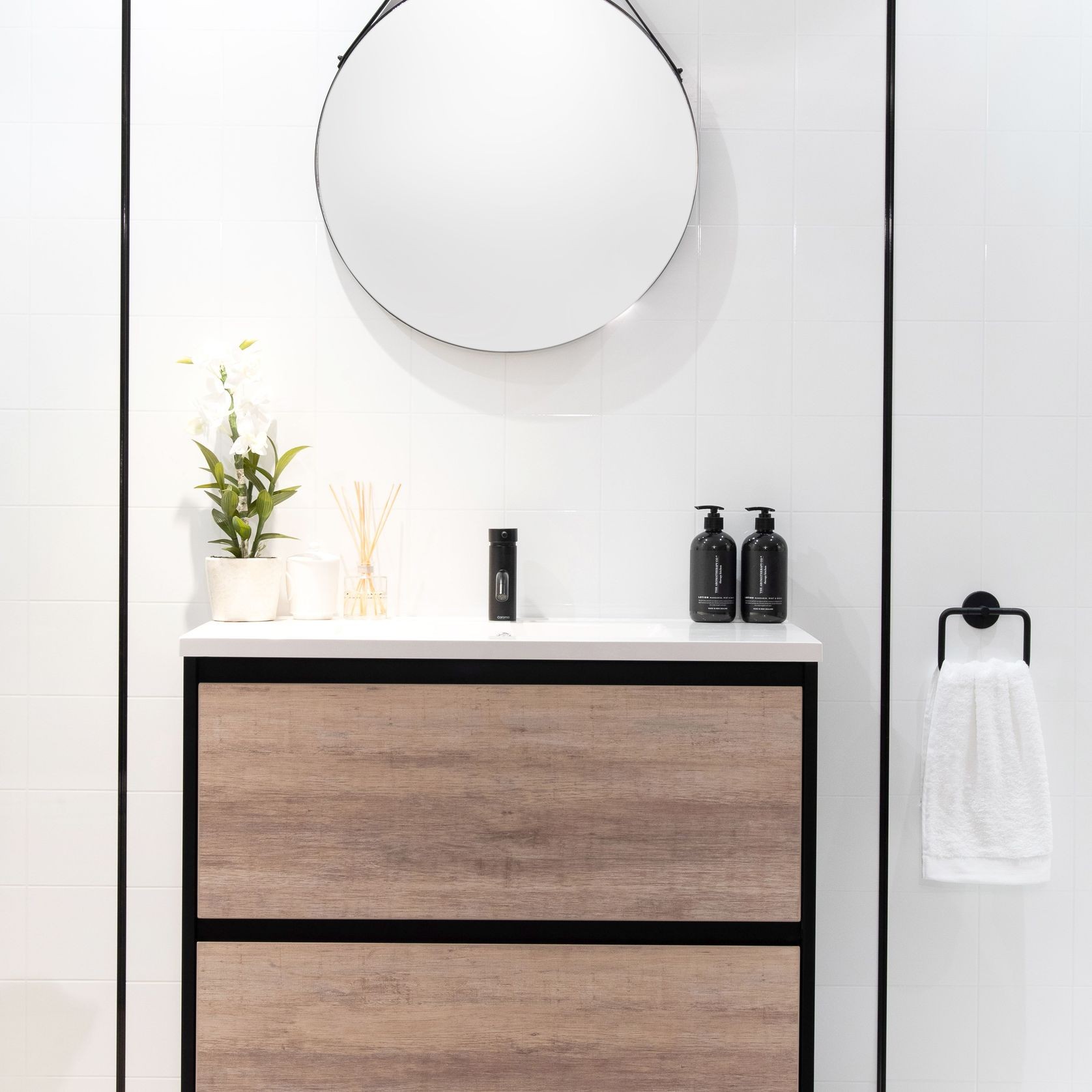 Hardie™ Glaze Lining gallery detail image