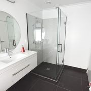 Frameless Glass Box Showers gallery detail image